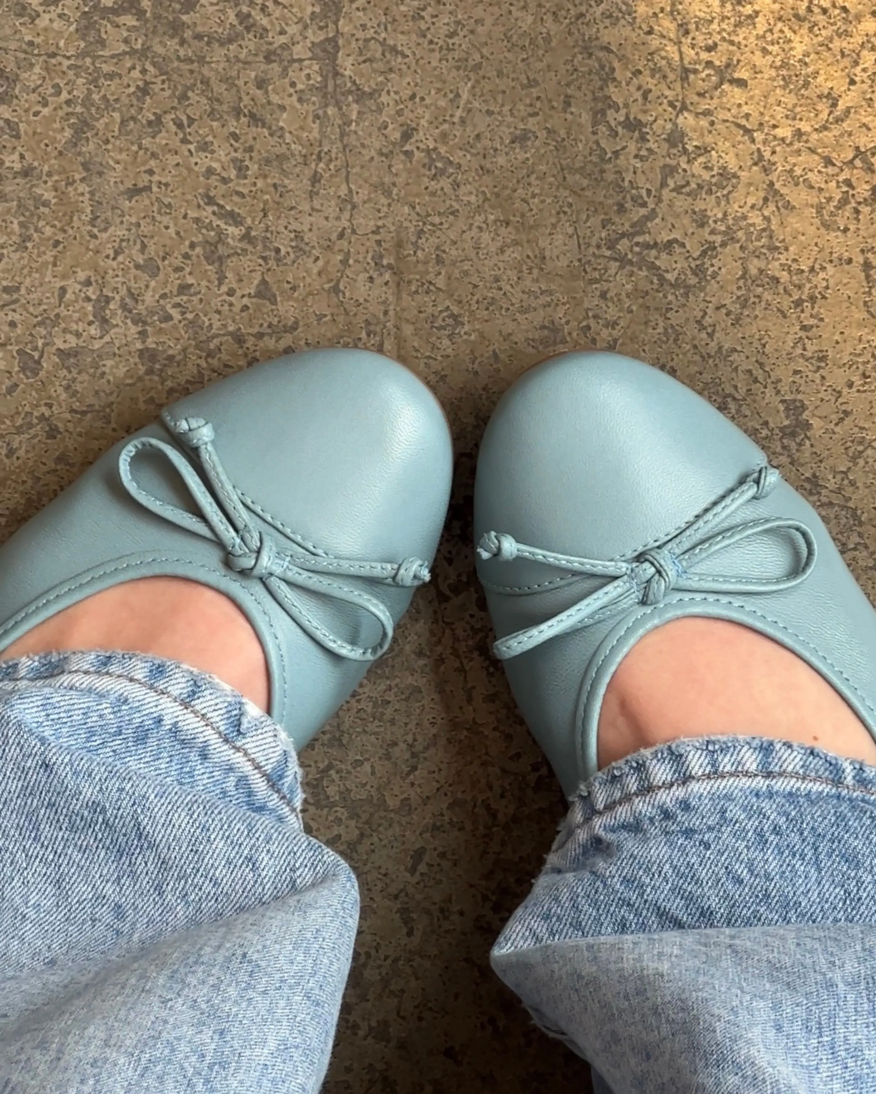 Alona Blue Leather