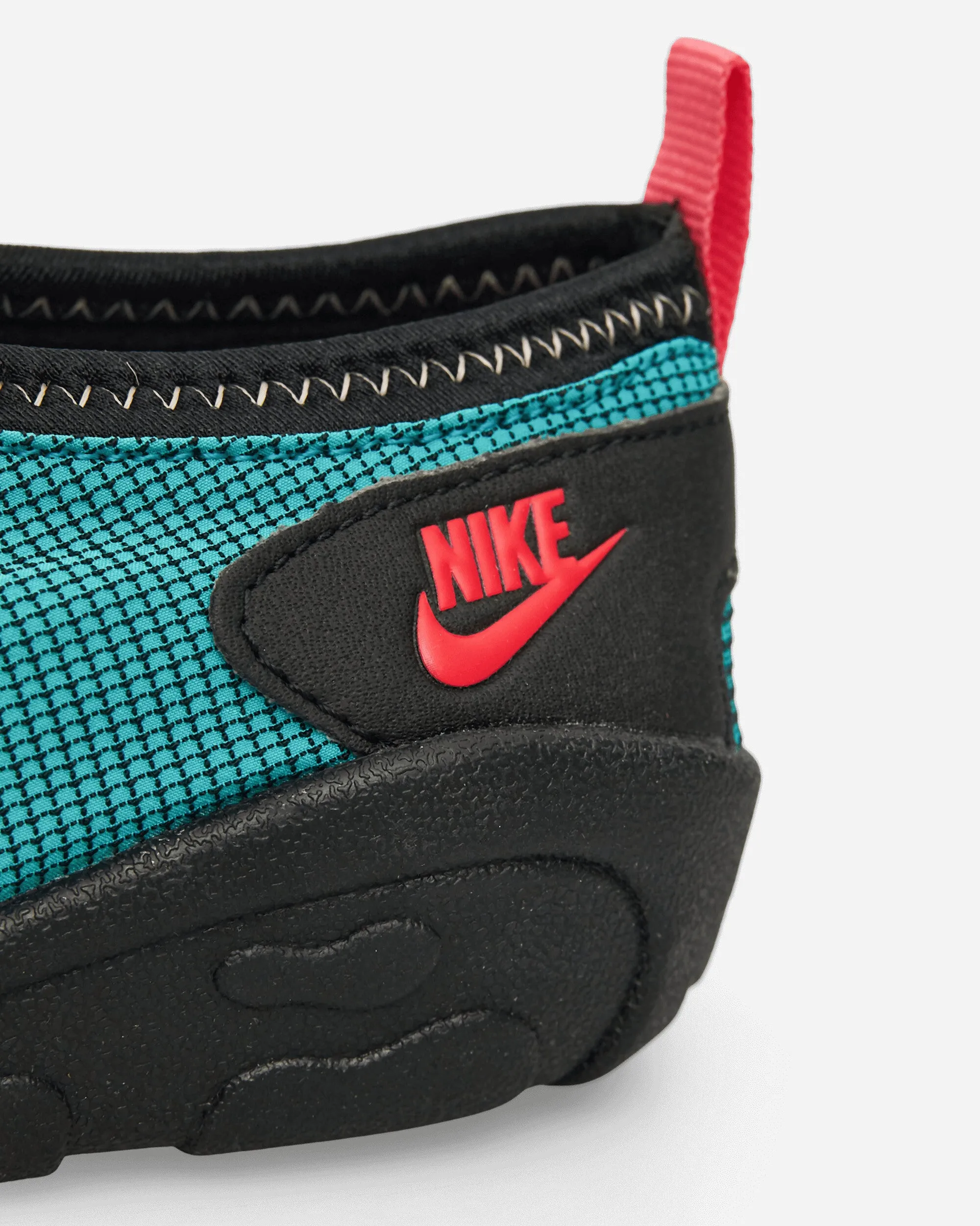Aqua Turf Sneakers Turbo Green / Black