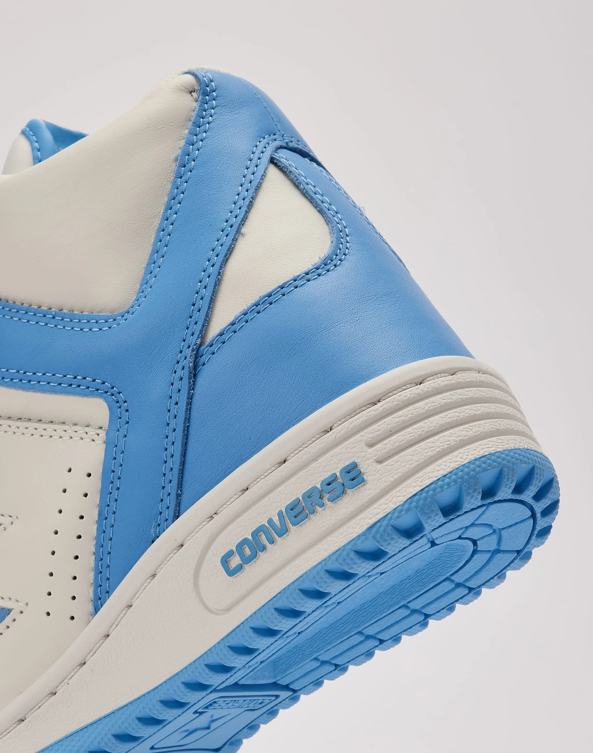 Converse Weapon Mid