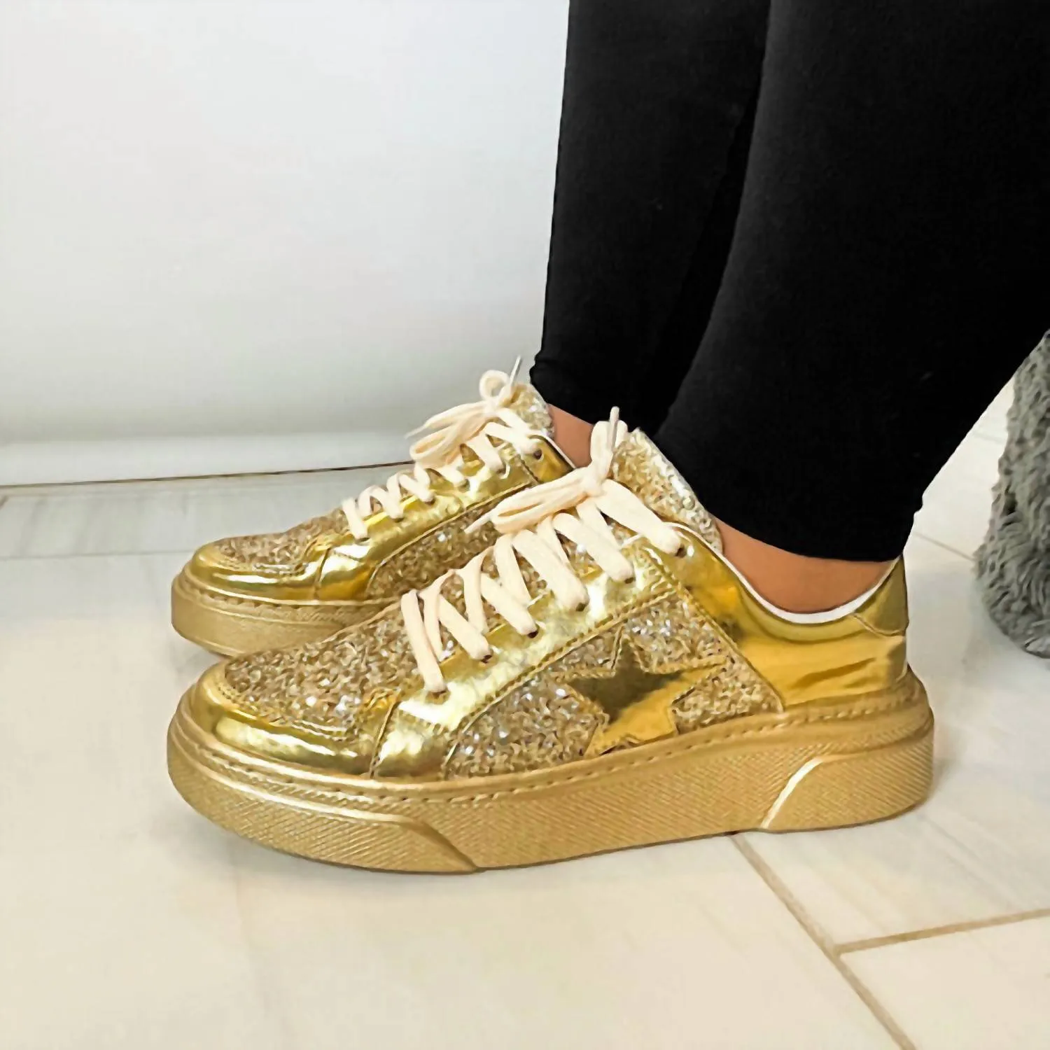 Everything That Glitters Sneakers In Gold