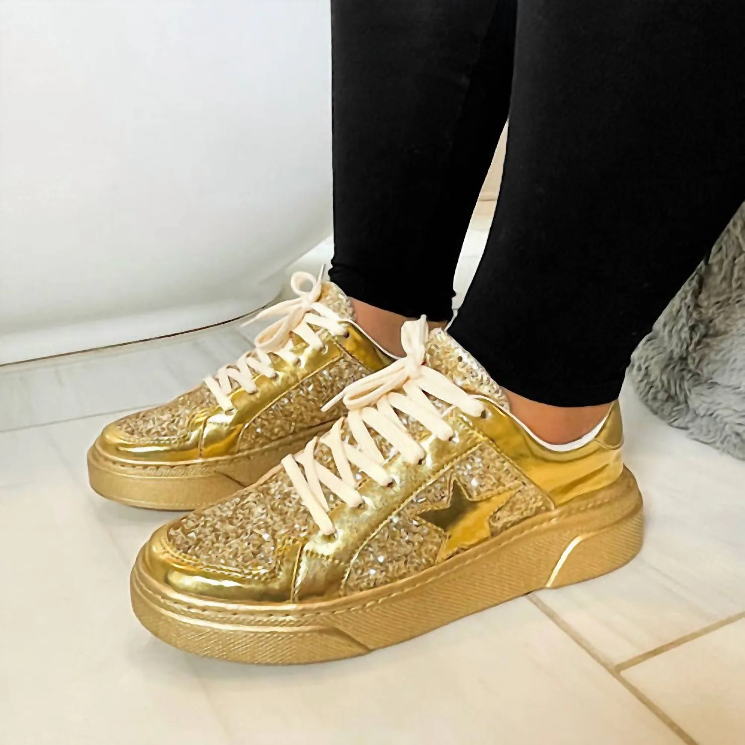 Everything That Glitters Sneakers In Gold