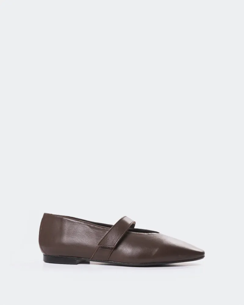 Flordeliz Brown Leather