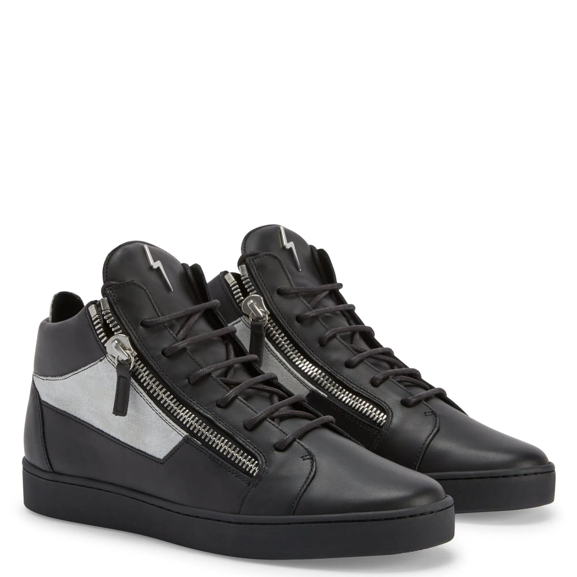 Giuseppe Zanotti Kriss