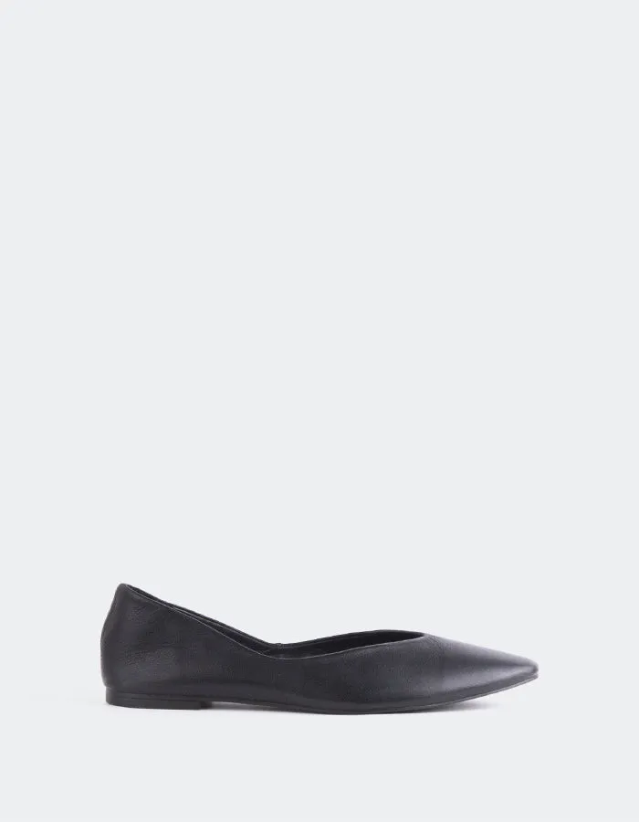 Glissandra Black Leather