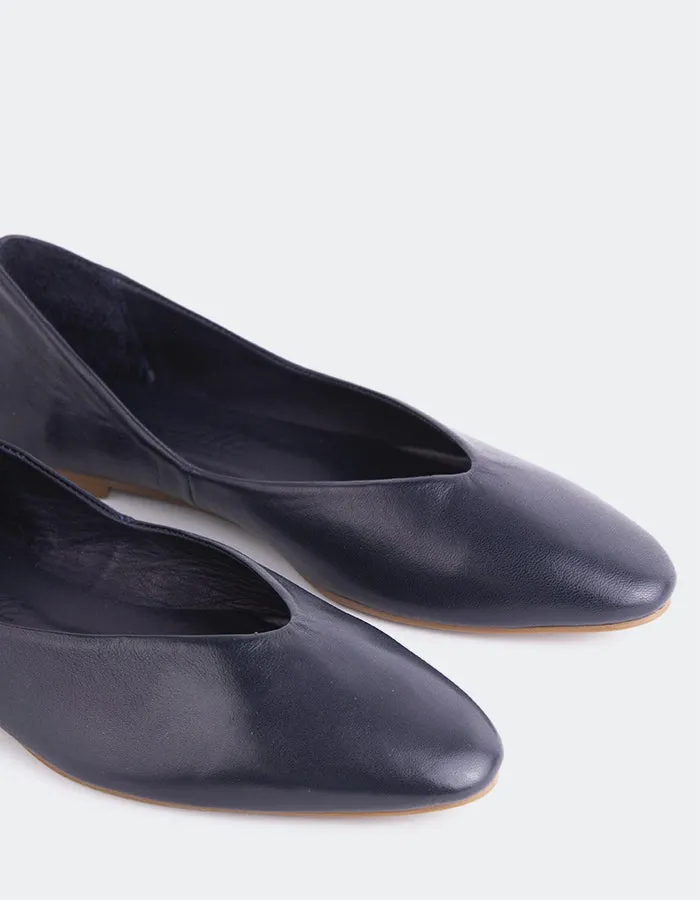 Glissandra Navy Leather