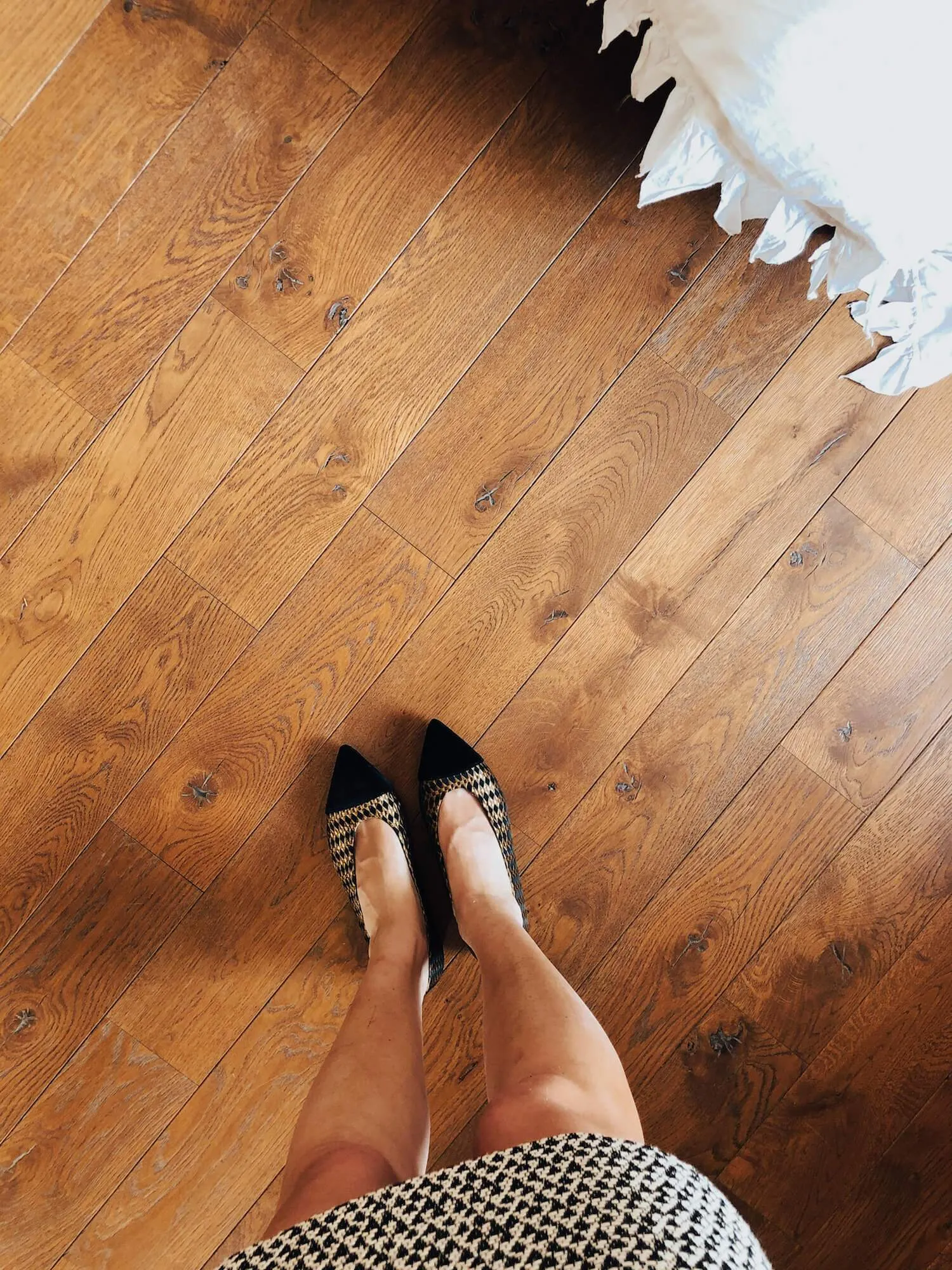 Goldy Vegan Eco Suede Ballerinas | Black & Gold