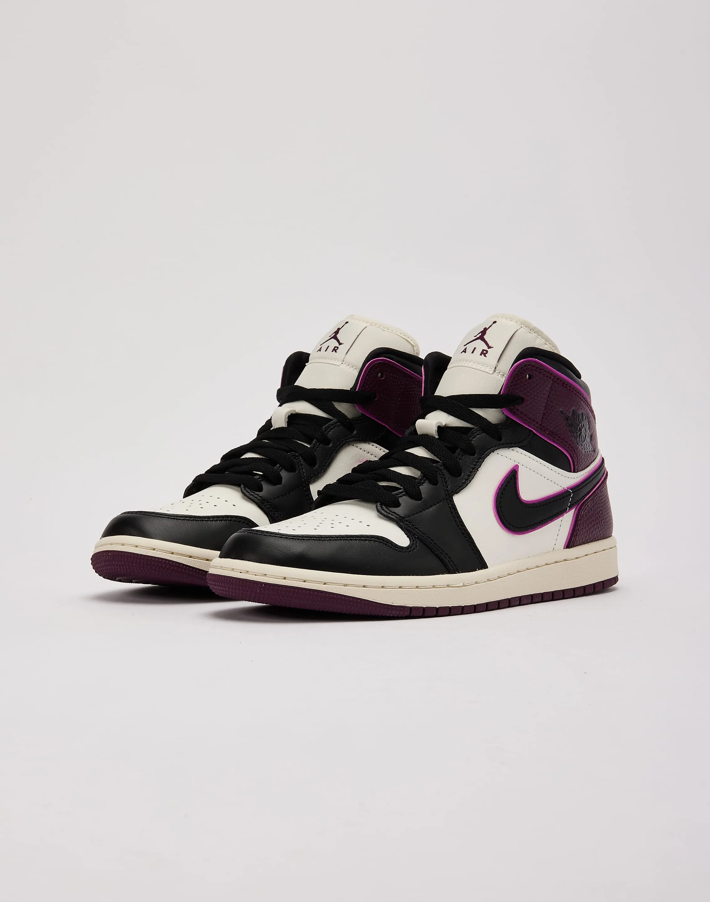 Jordan Air Jordan 1 Mid SE