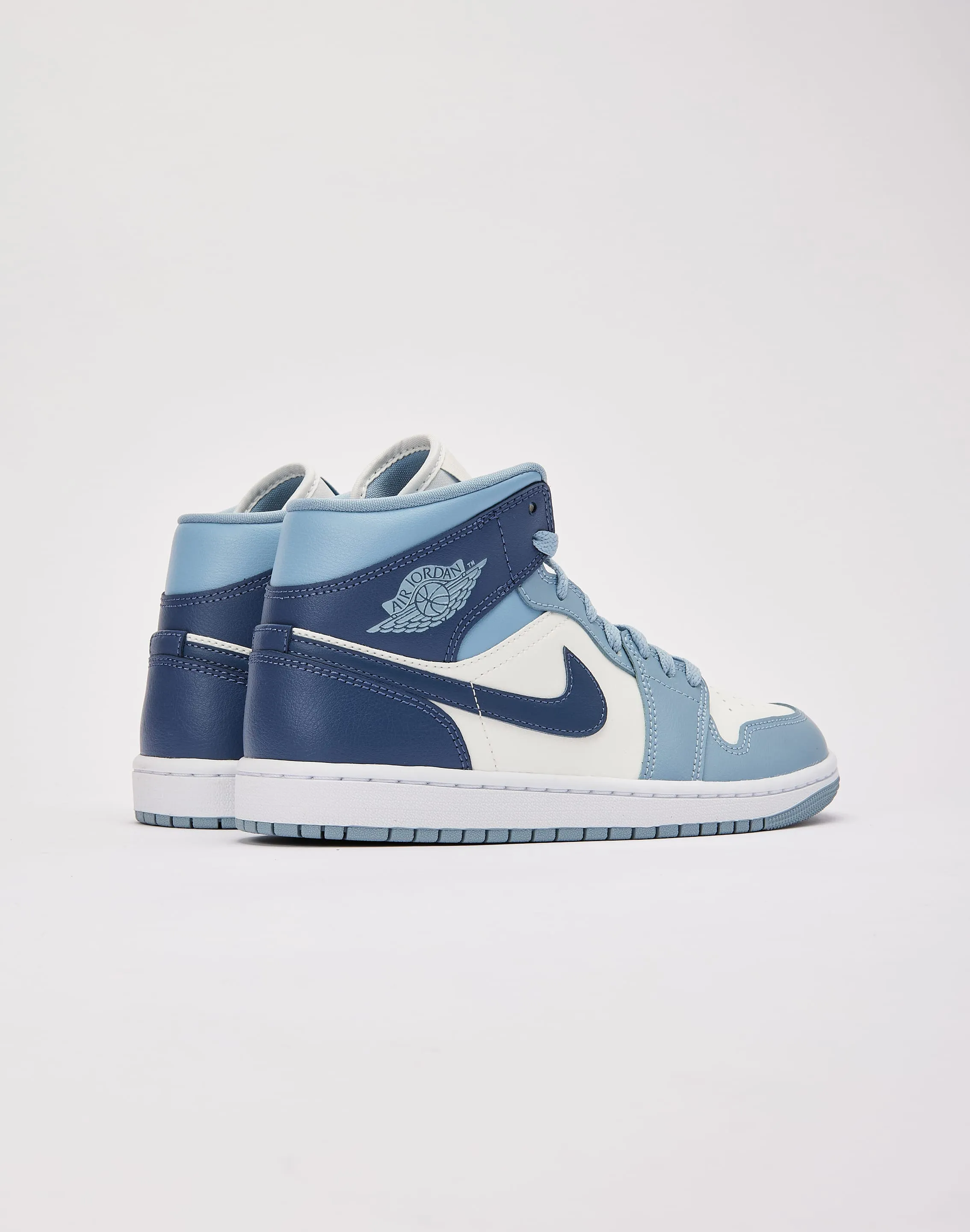 Jordan Air Jordan 1 Mid