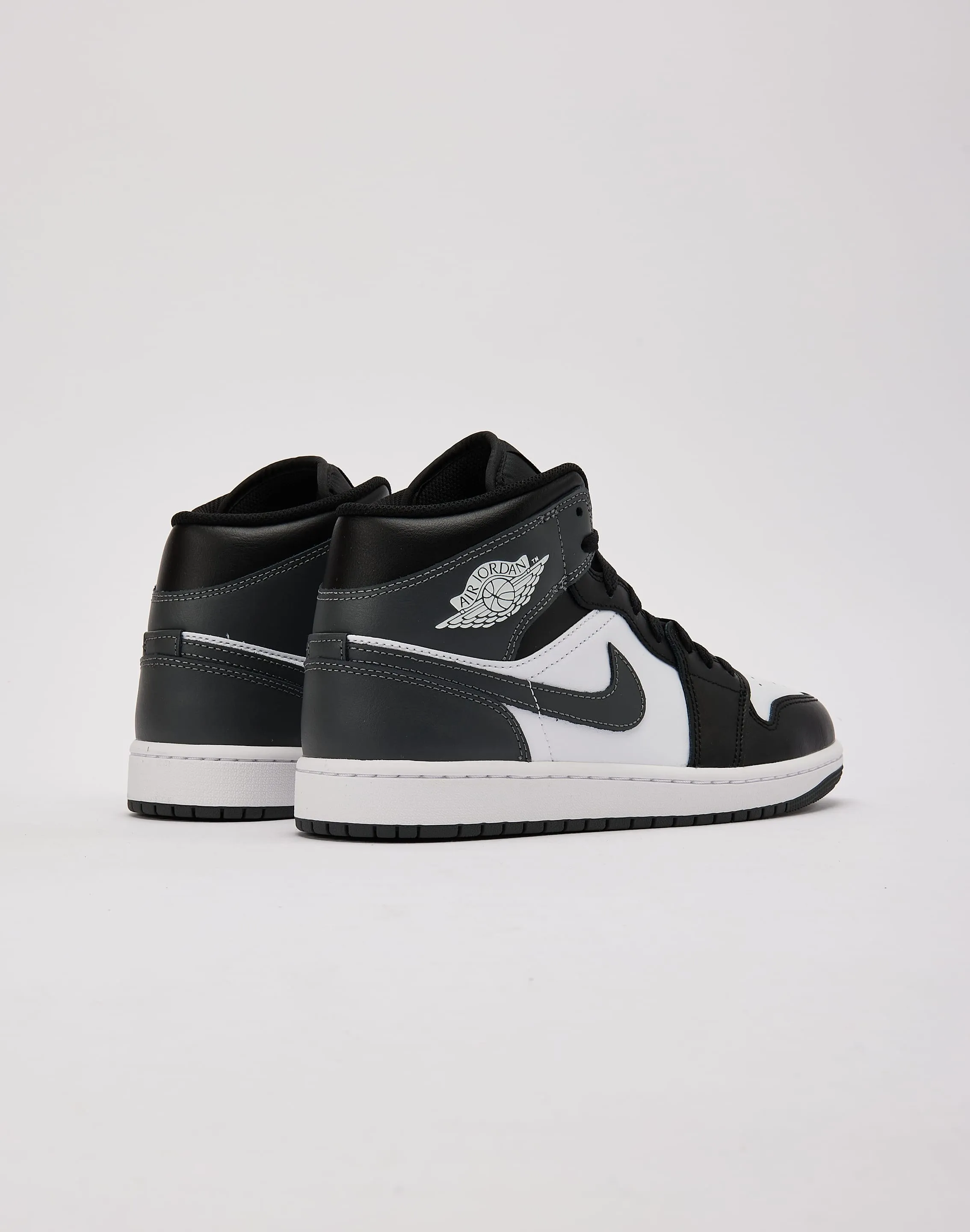 Jordan Air Jordan 1 Mid