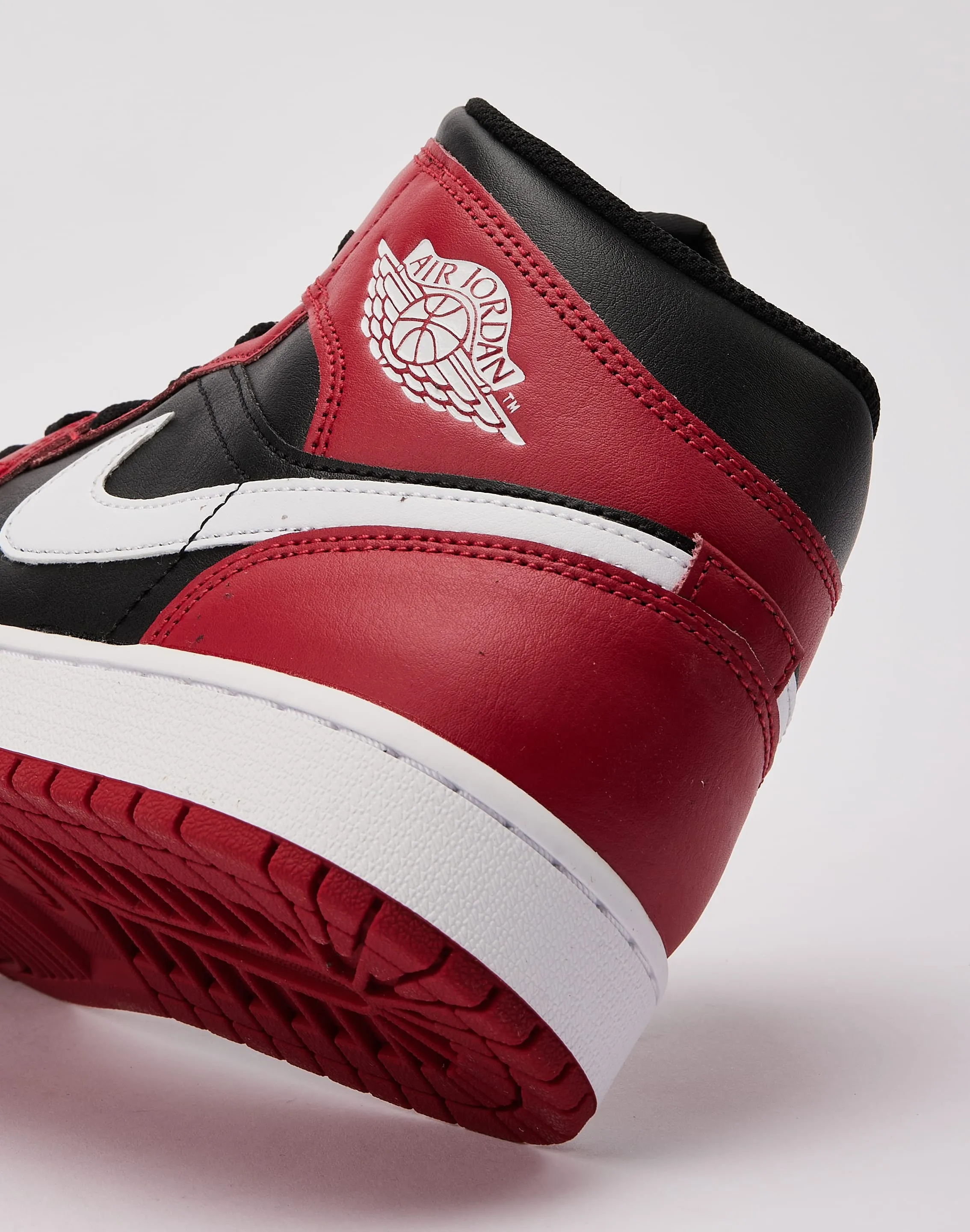 Jordan Air Jordan 1 Mid