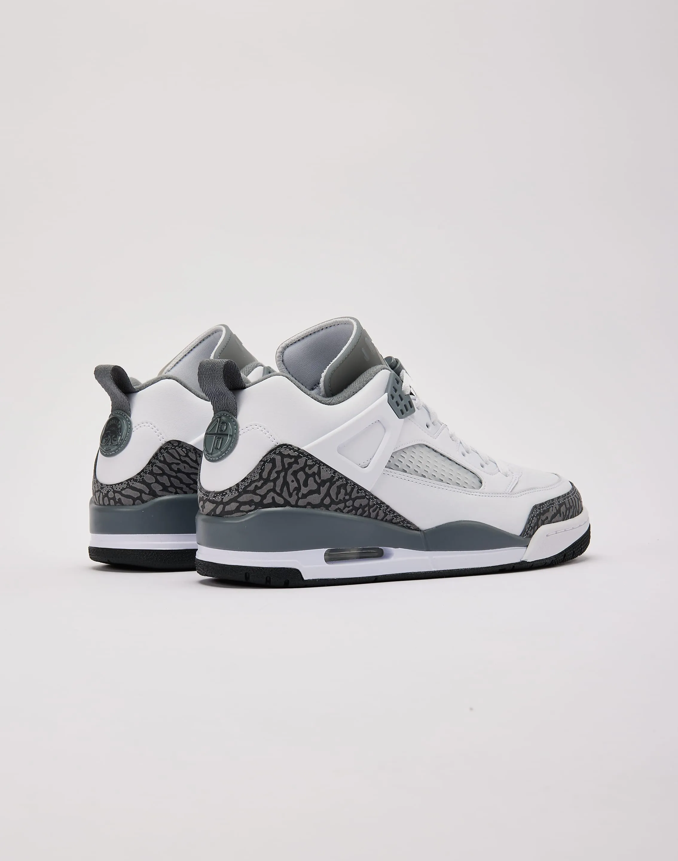 Jordan  Spizike Low