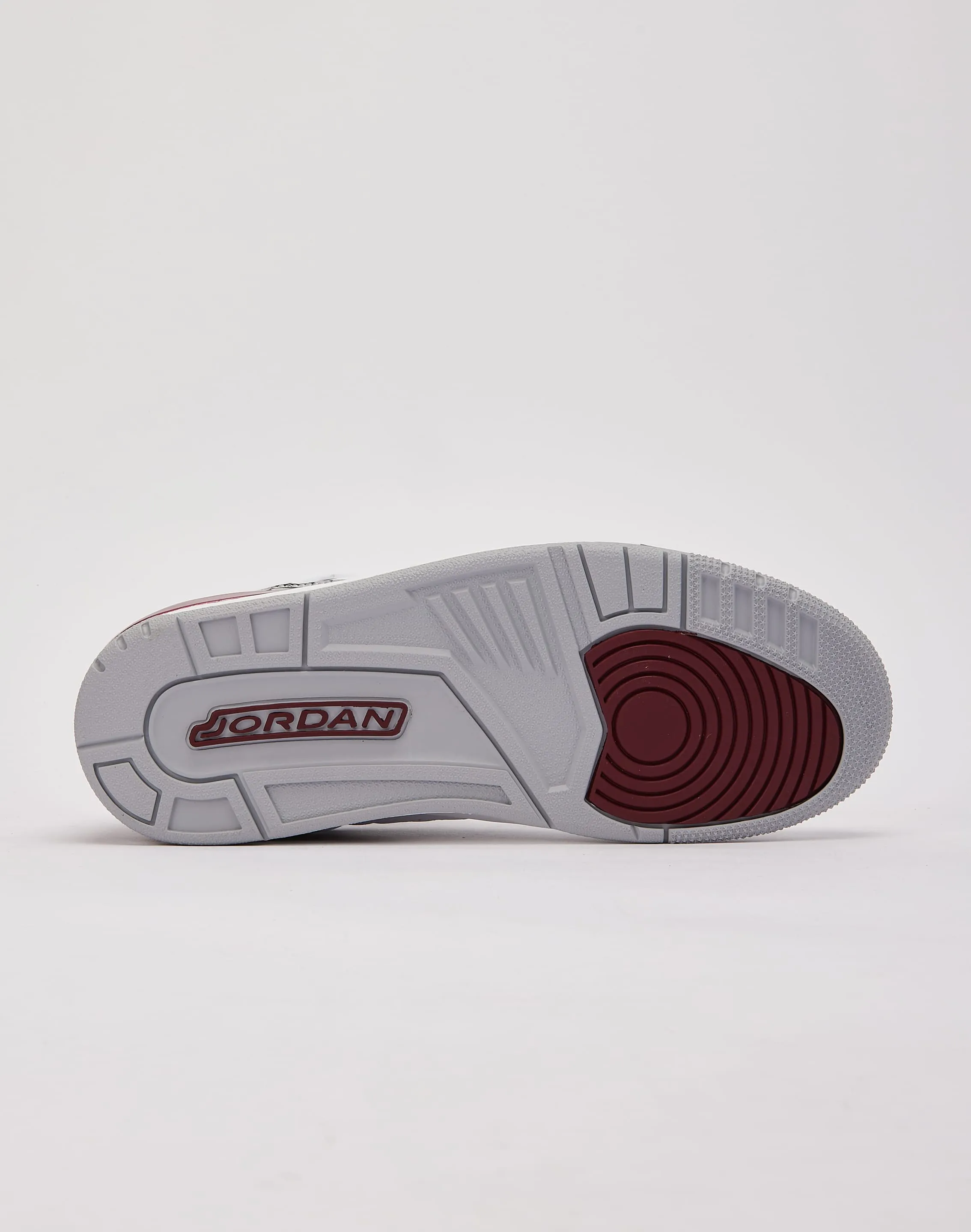 Jordan Spizike Low