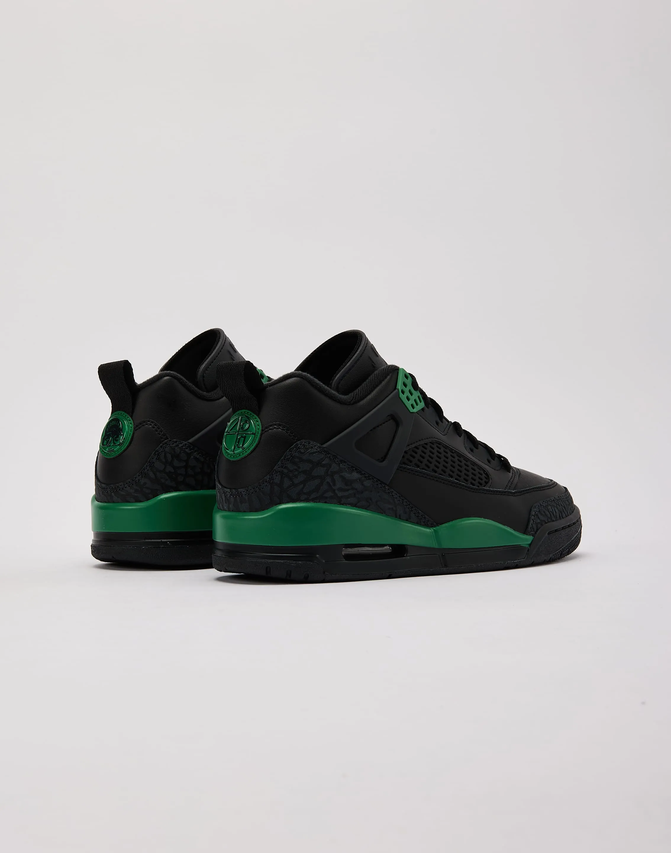 Jordan Spizike Low