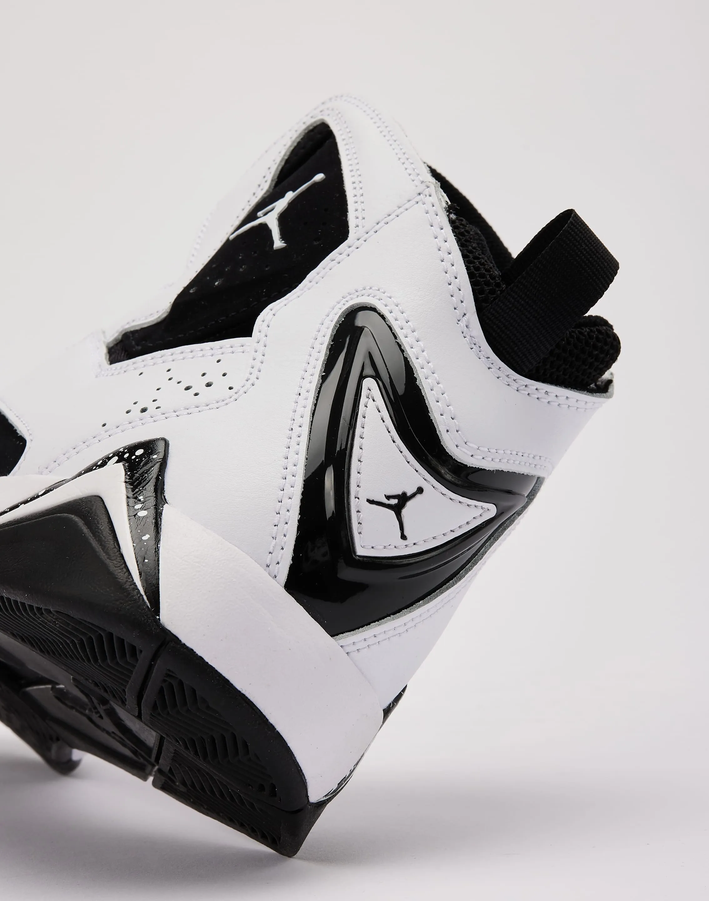 Jordan True Flight