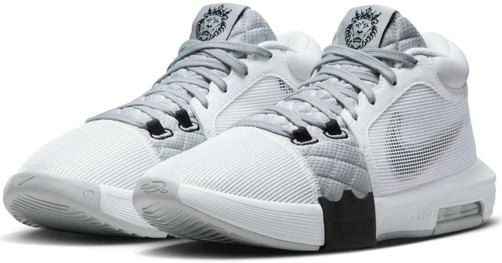 LeBron Witness 8 Men's Basketball Shoes