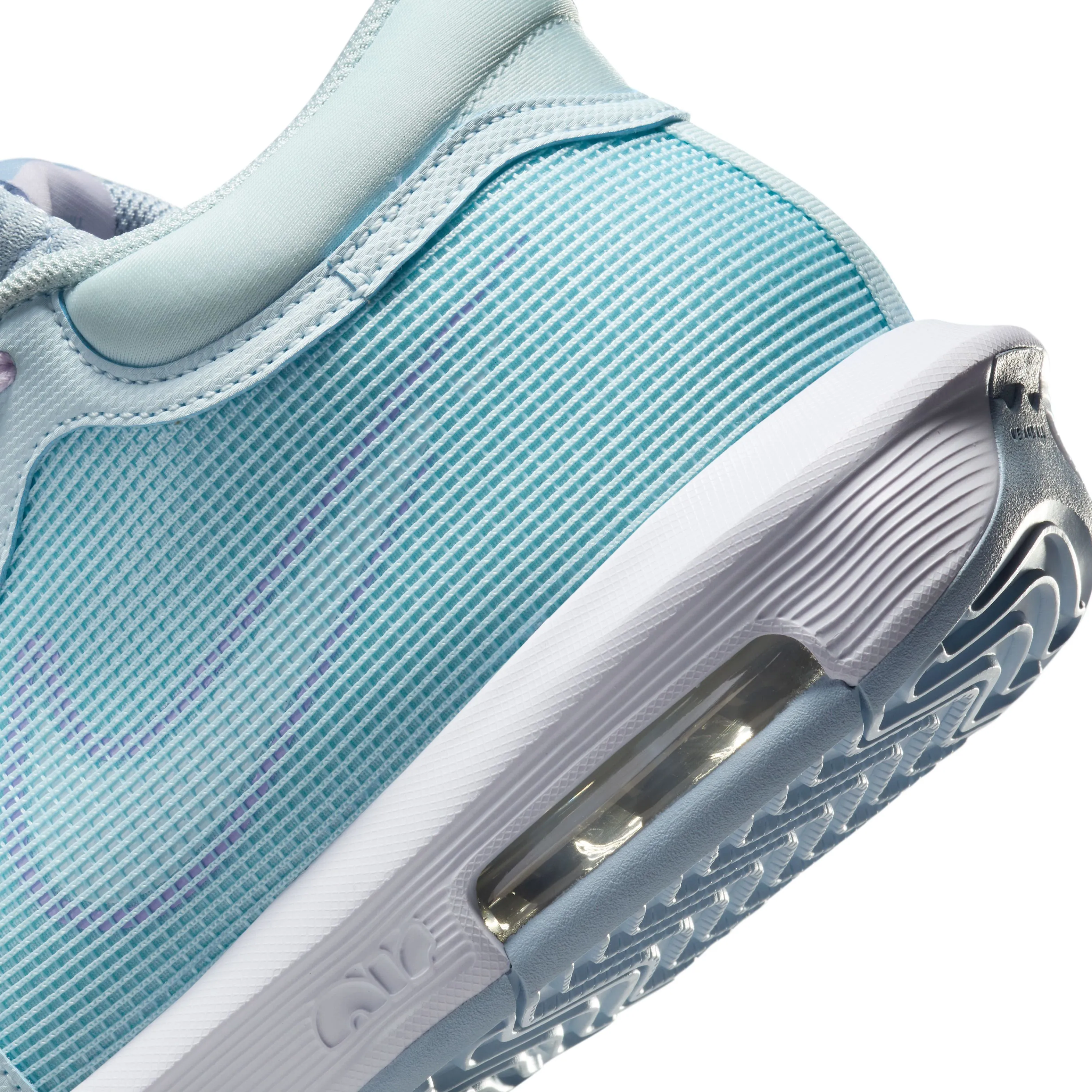 LeBron Witness 8 Men's Basketball Shoes
