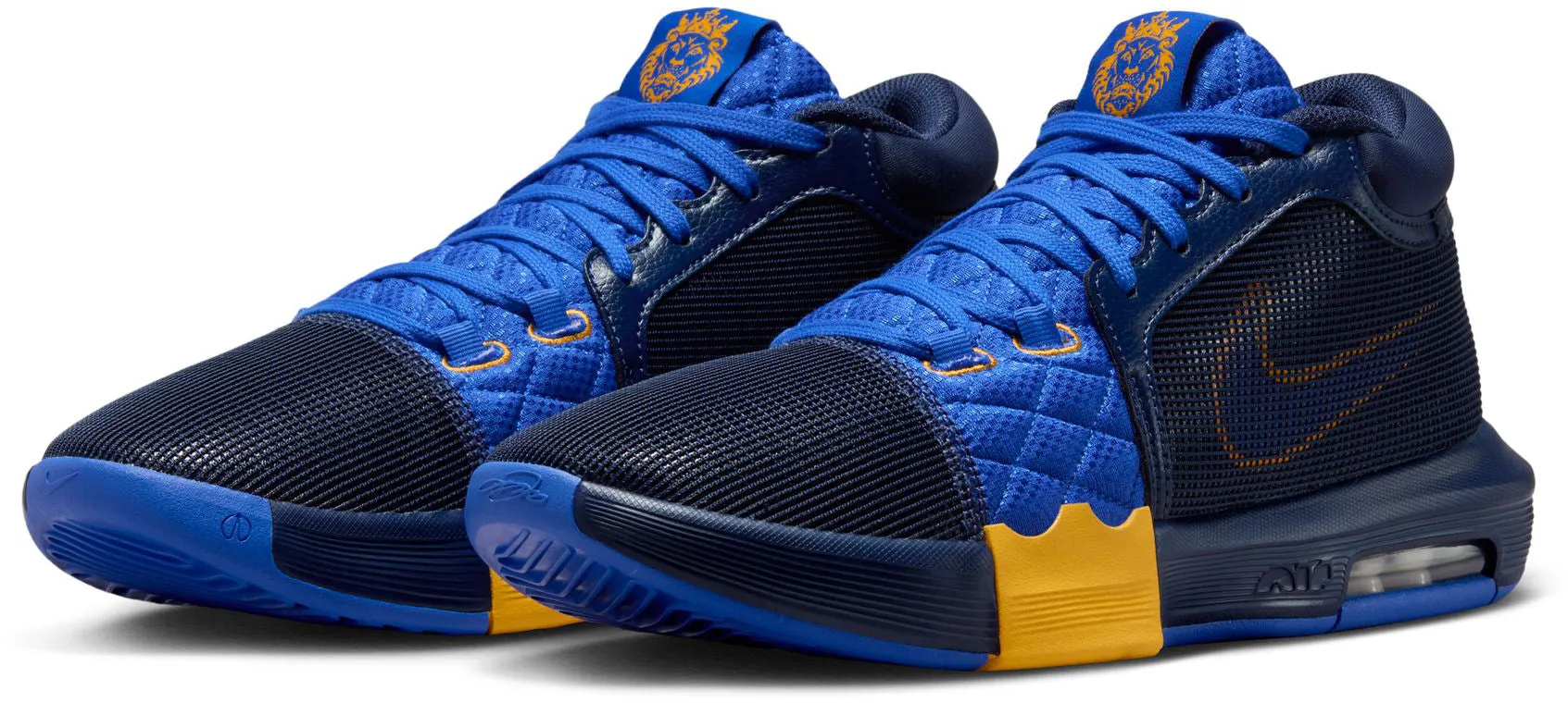 LeBron Witness 8 Men's Basketball Shoes