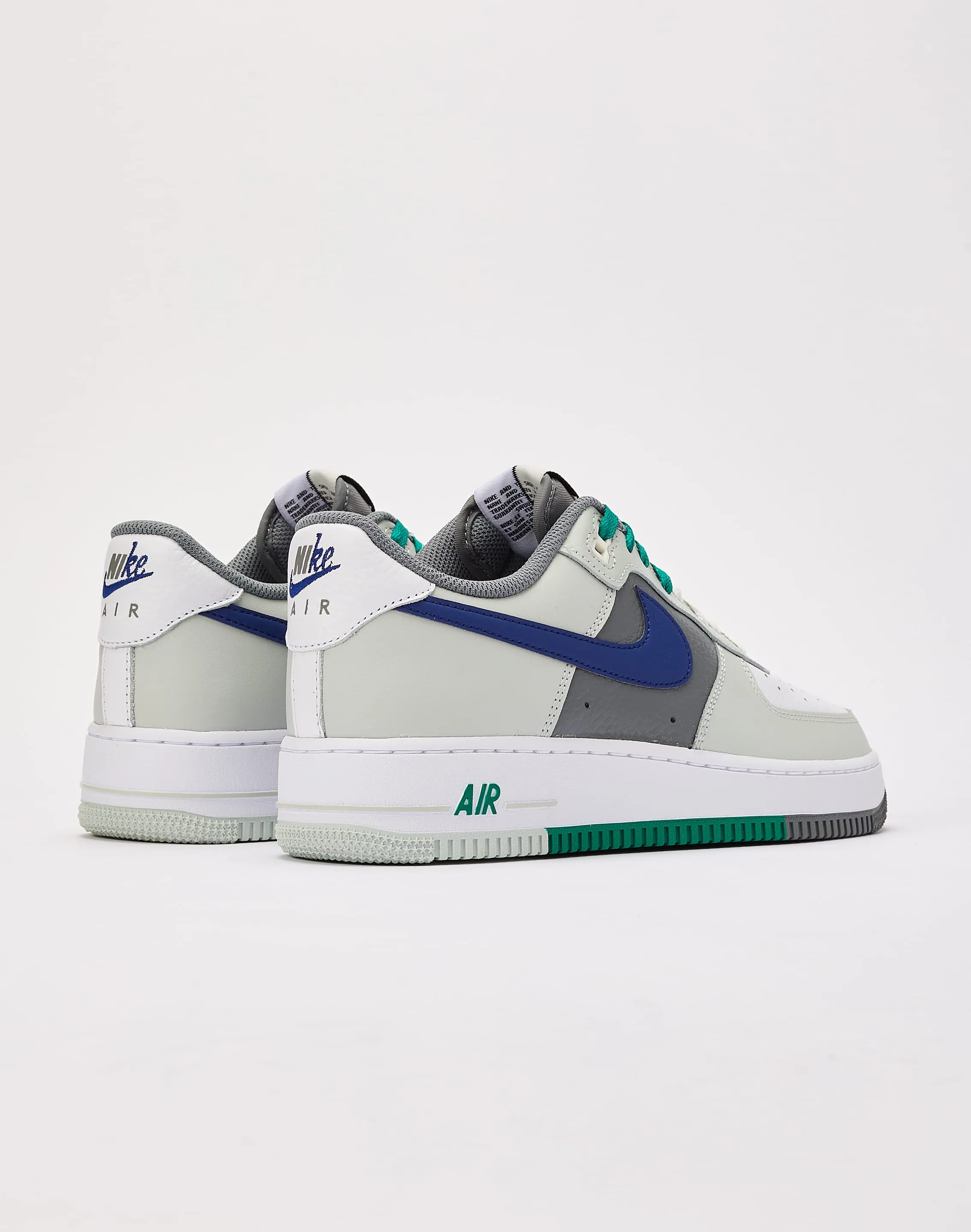 Nike Air Force 1 Low '07 LV8