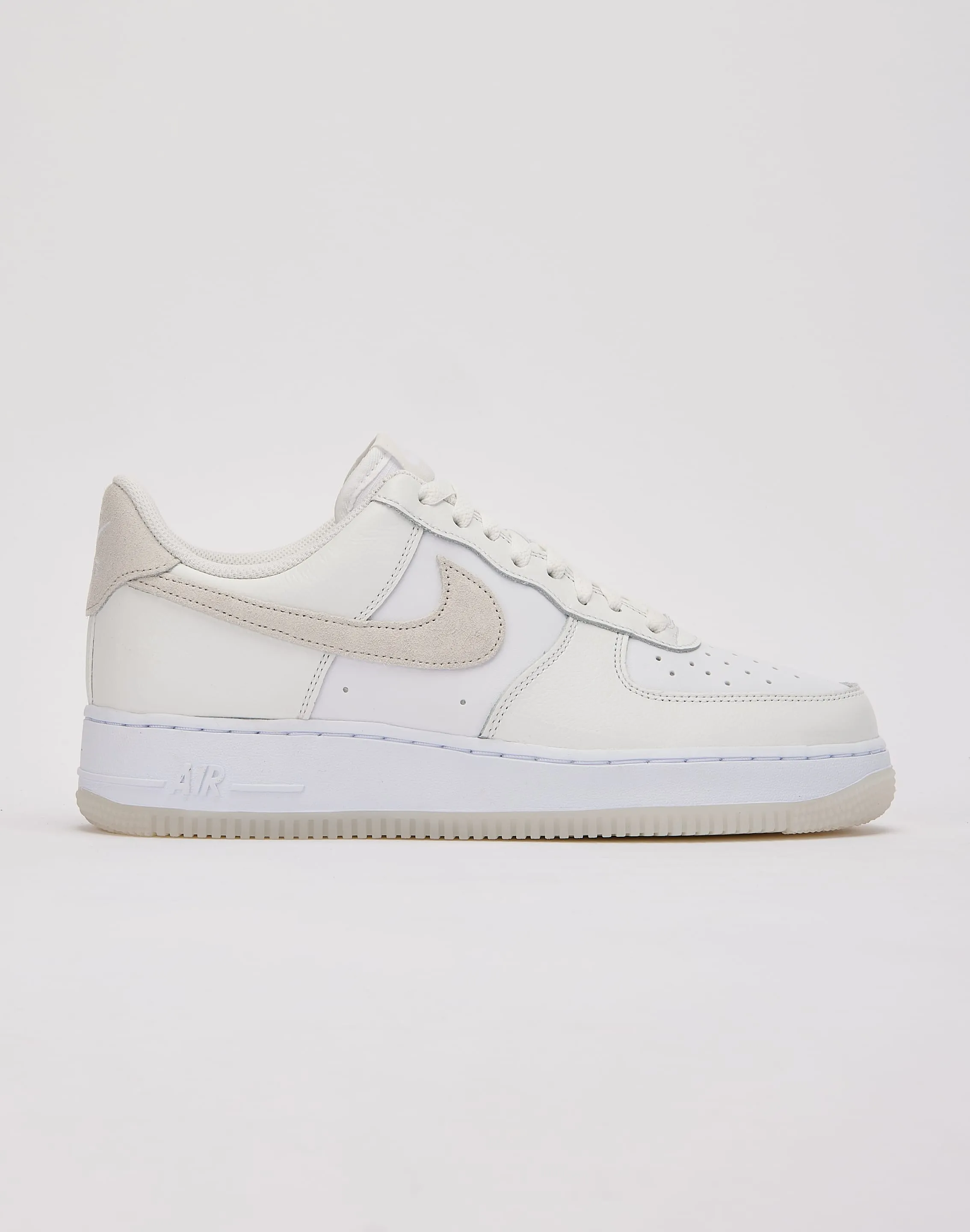 Nike Air Force 1 Low '07 LV8