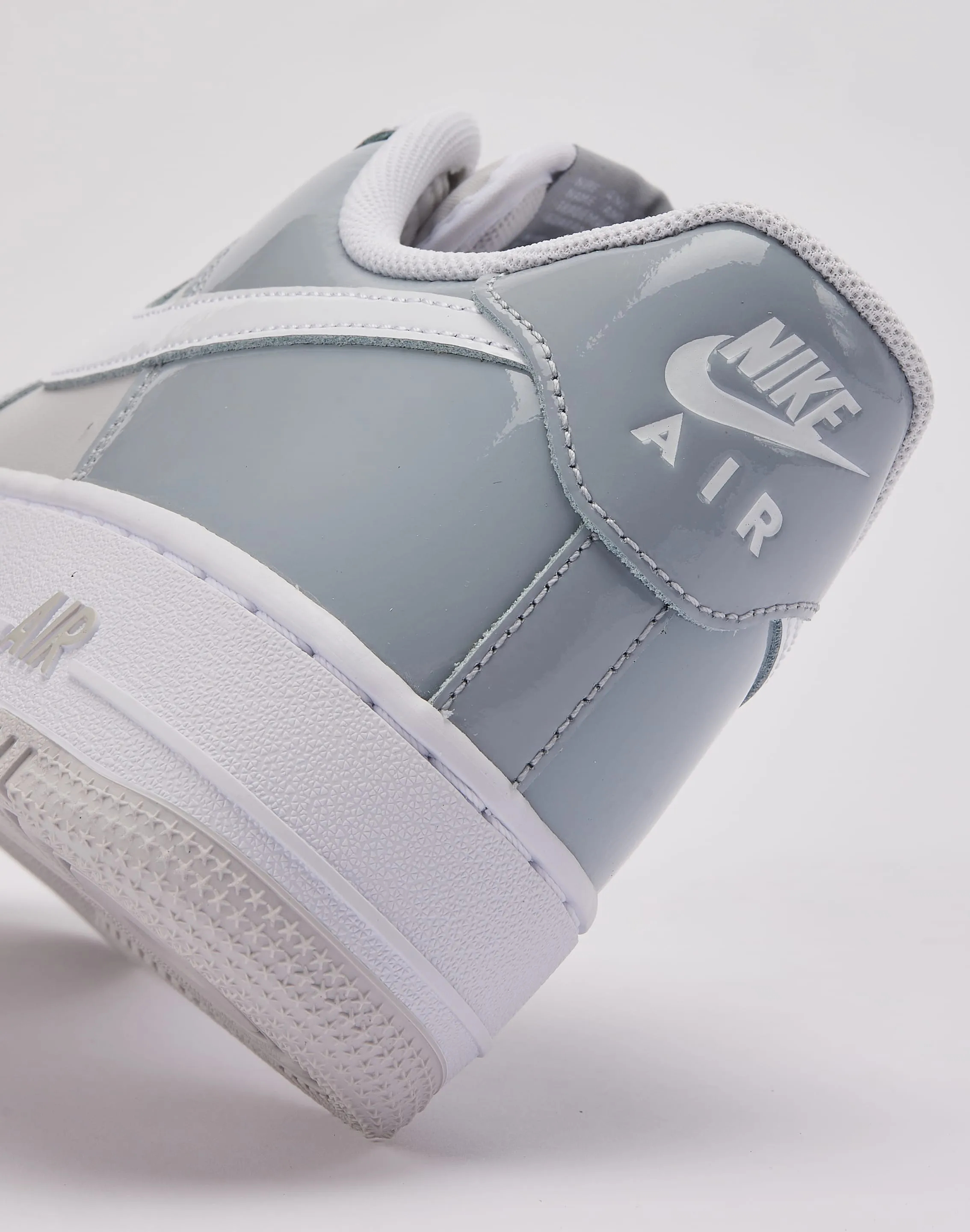 Nike Air Force 1 Low '07 LV8