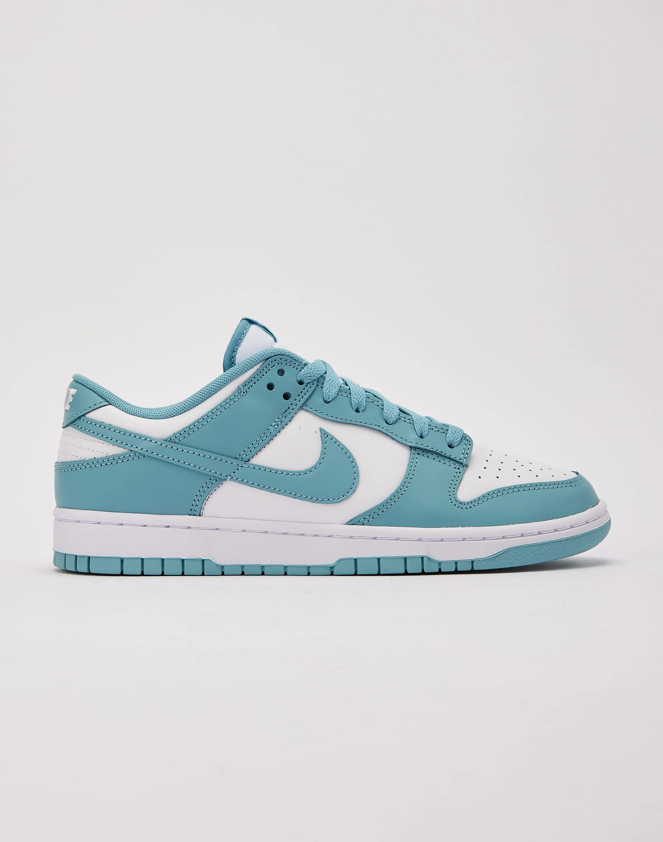 Nike Dunk Low Retro