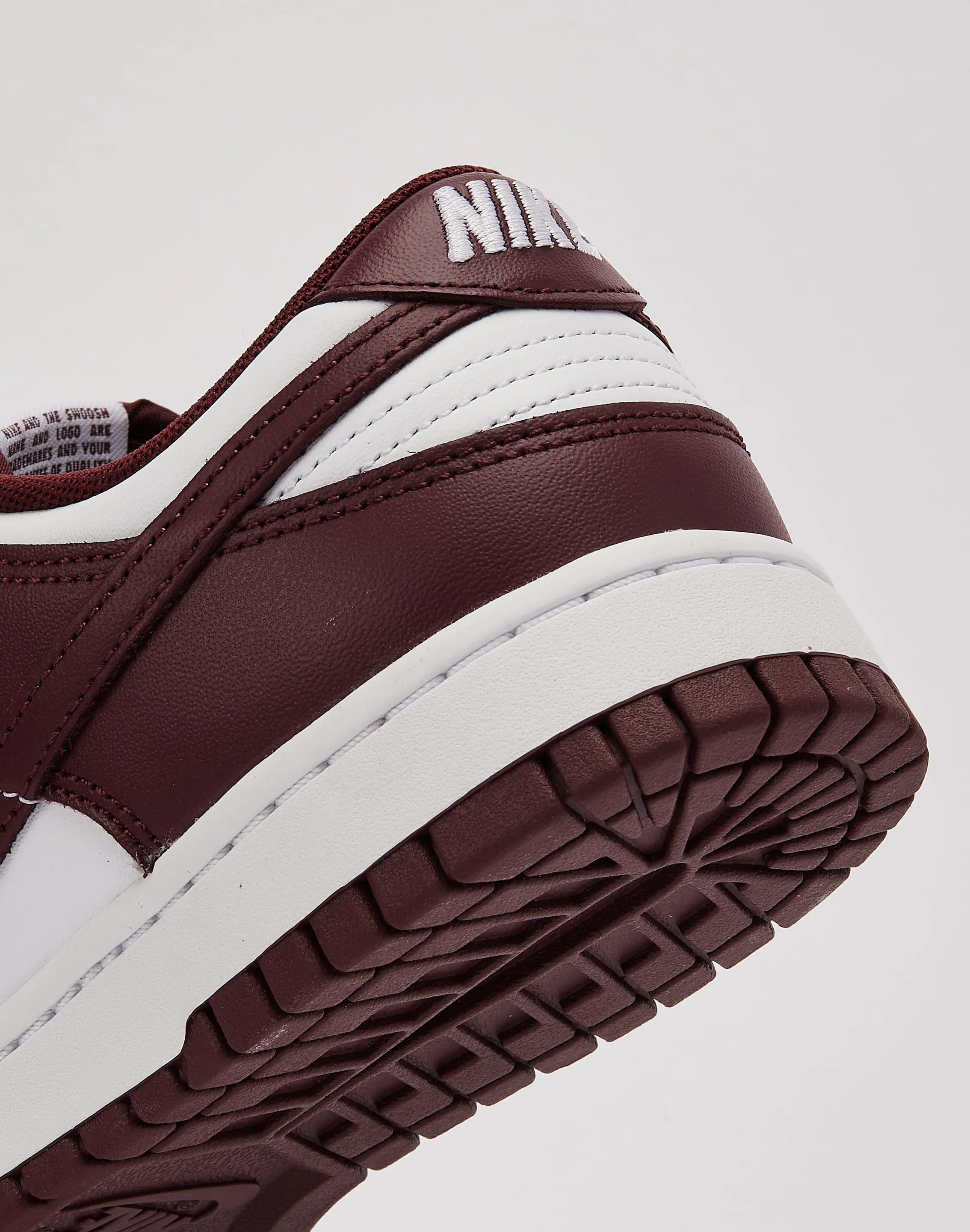 Nike Dunk Low Retro