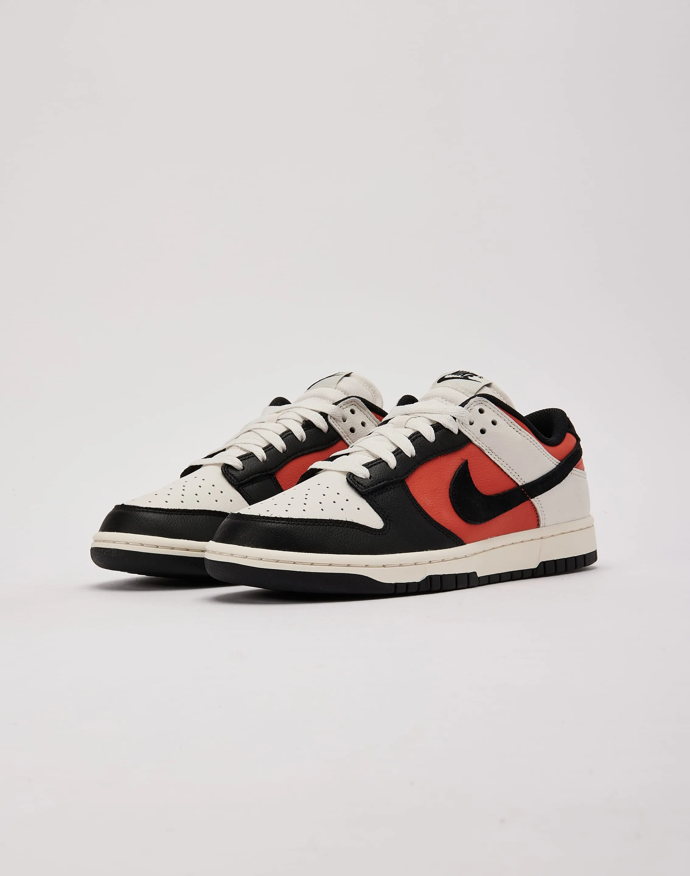 Nike Dunk Low Retro