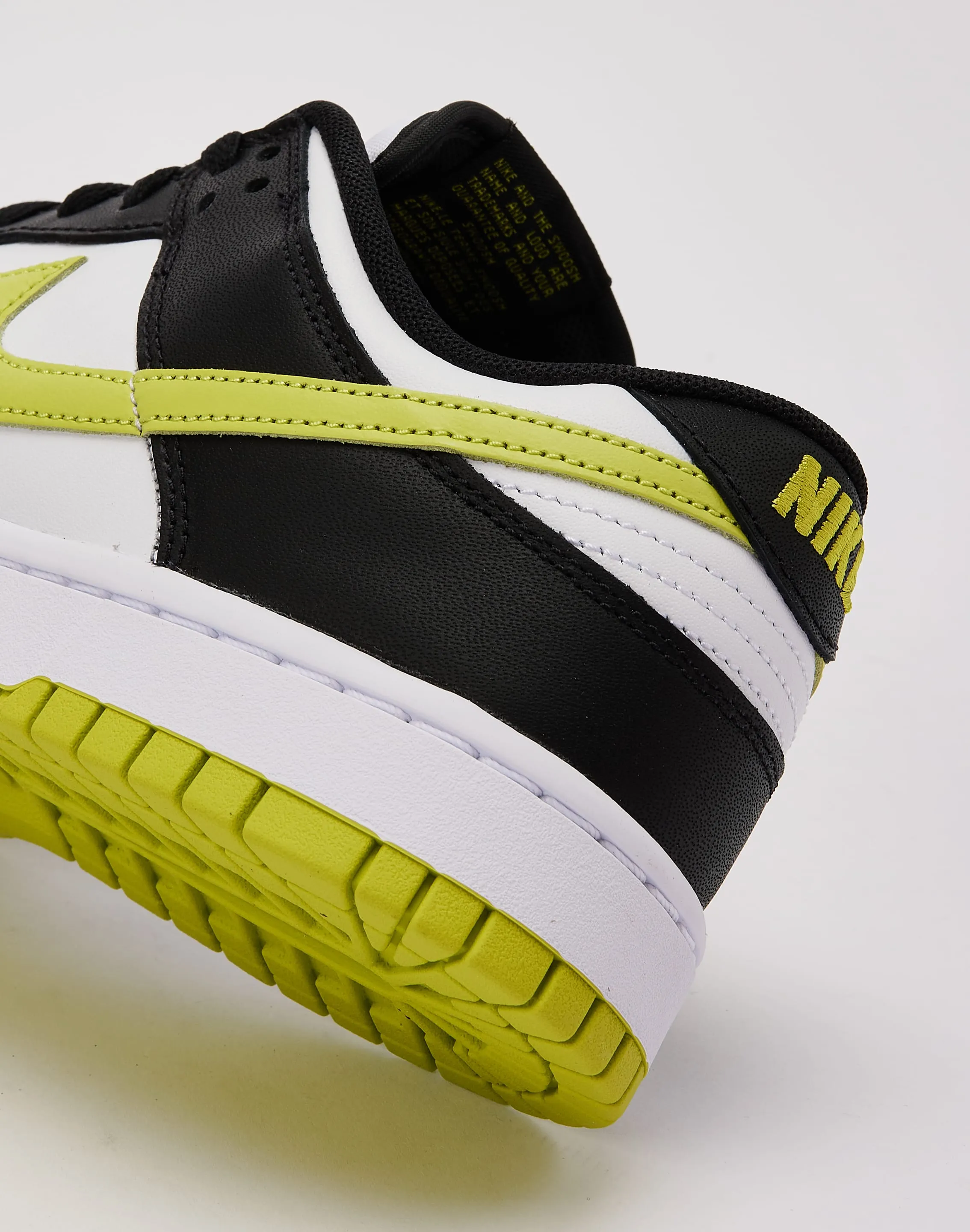 Nike Dunk Low Retro