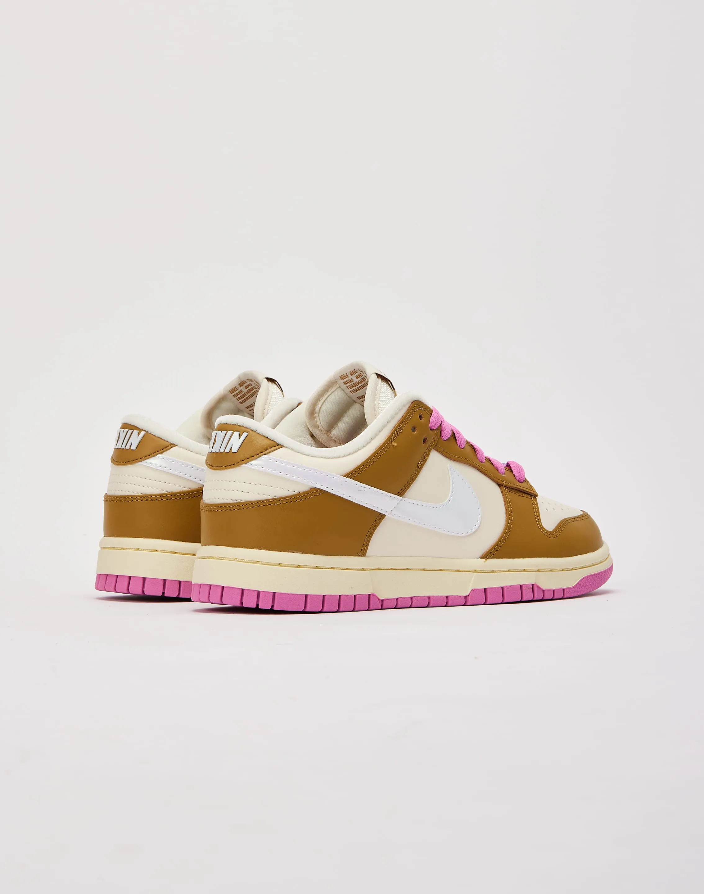 Nike Dunk Low SE
