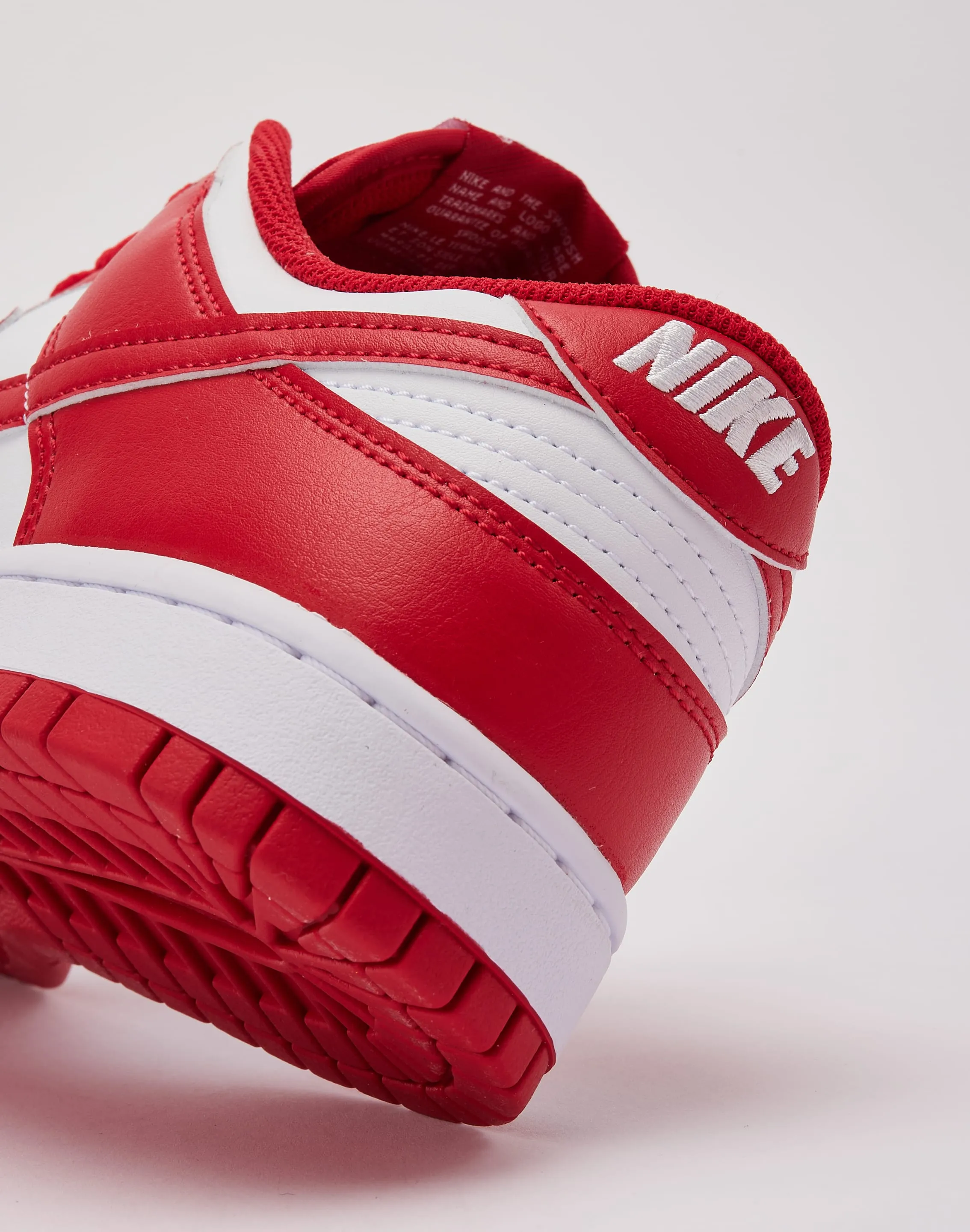 Nike  Dunk Low