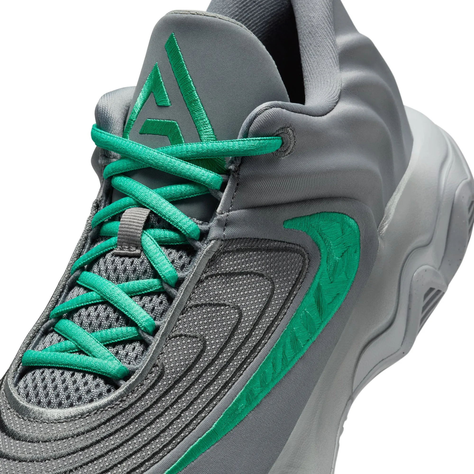 Nike Giannis Immortality 4 Basketball Shoes