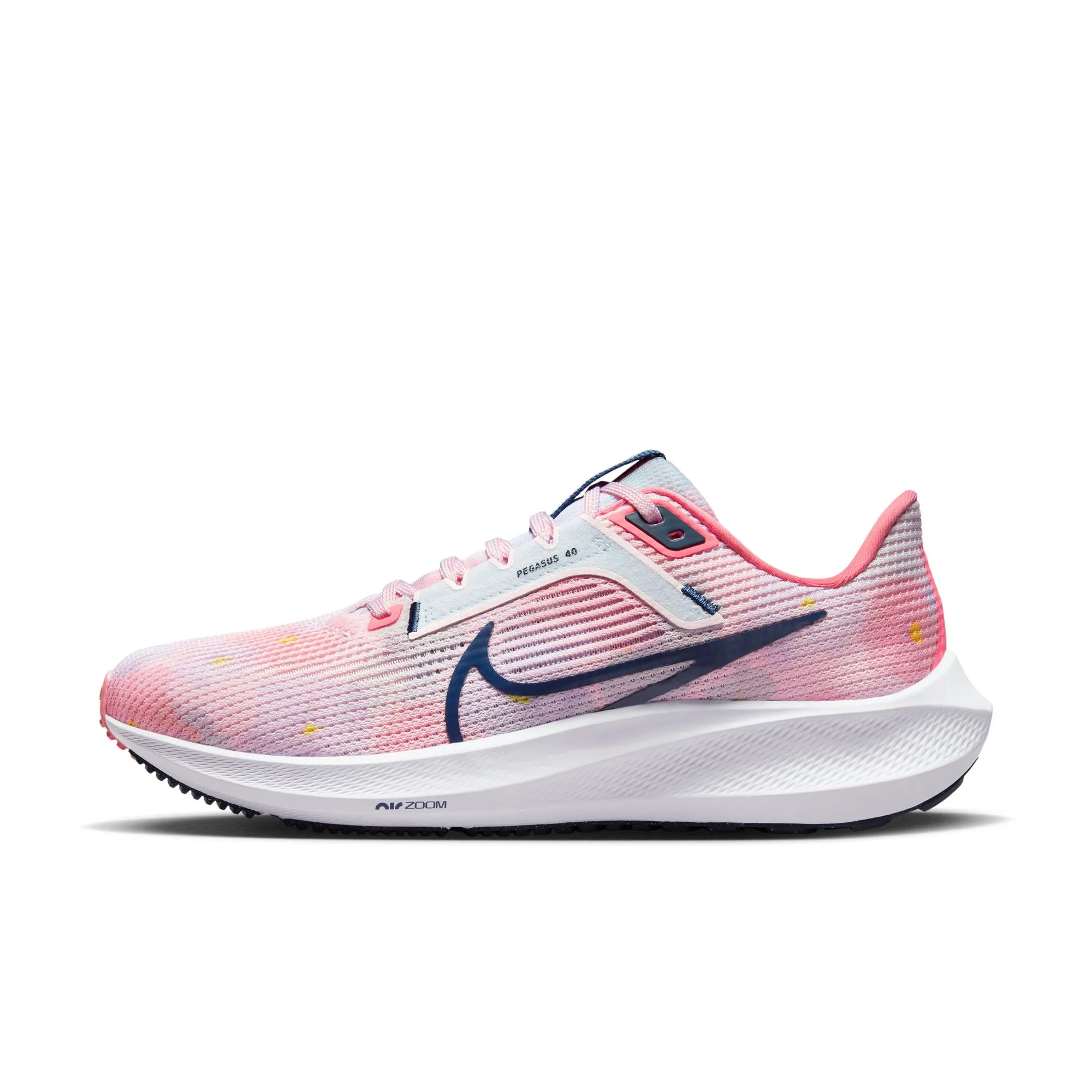 Nike Women's Pegasus 40 (SALE)