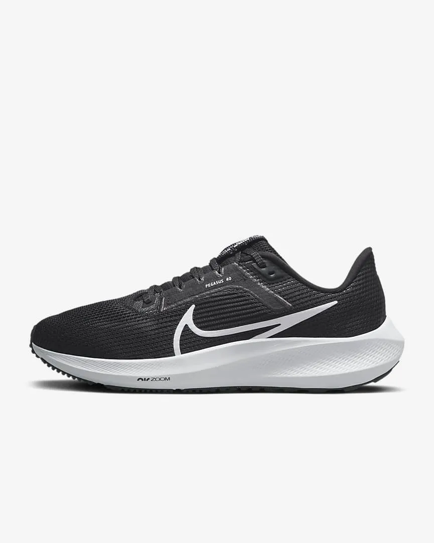 Nike Women's Pegasus 40 (SALE)