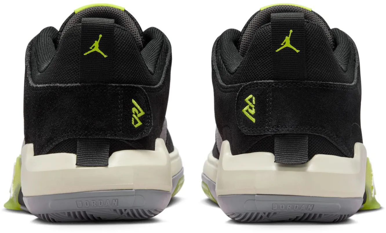 One Take 5 Men's Basketball Shoes