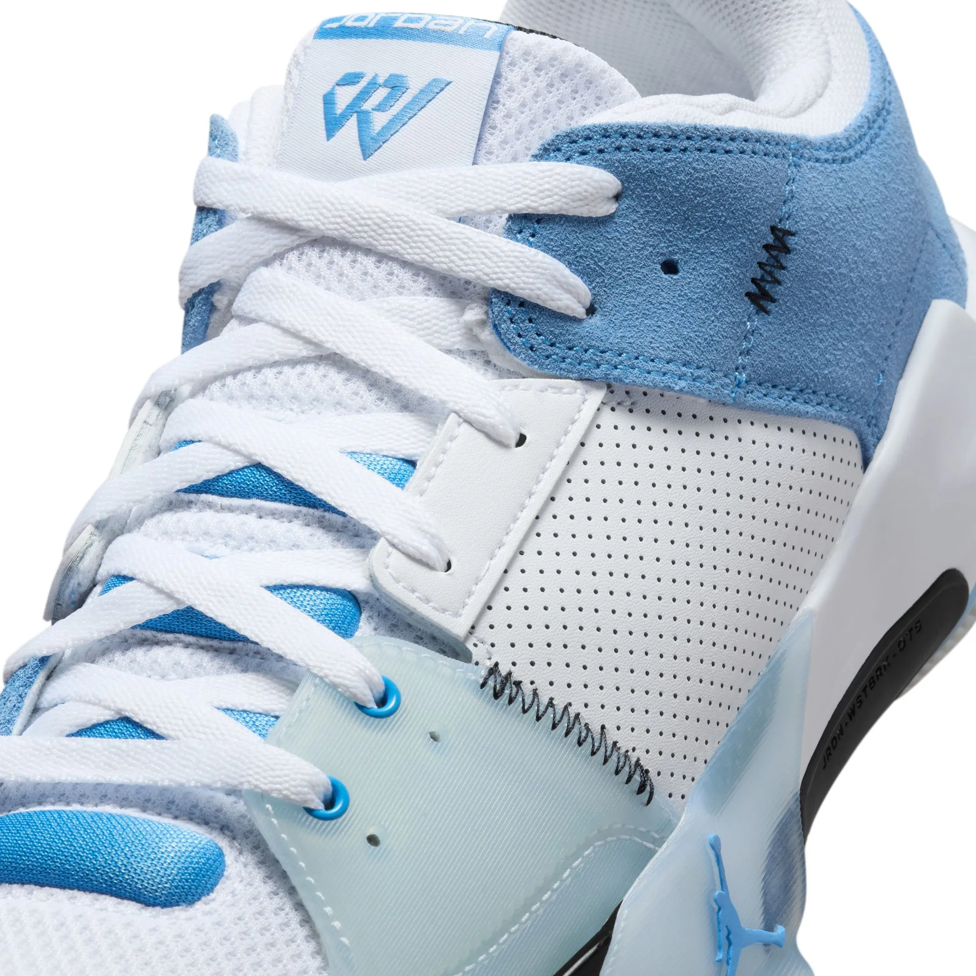 One Take 5 Men's Basketball Shoes