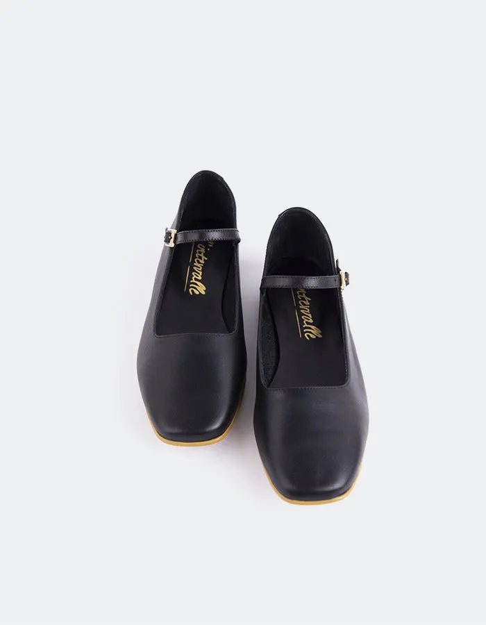 Reubena Black Leather
