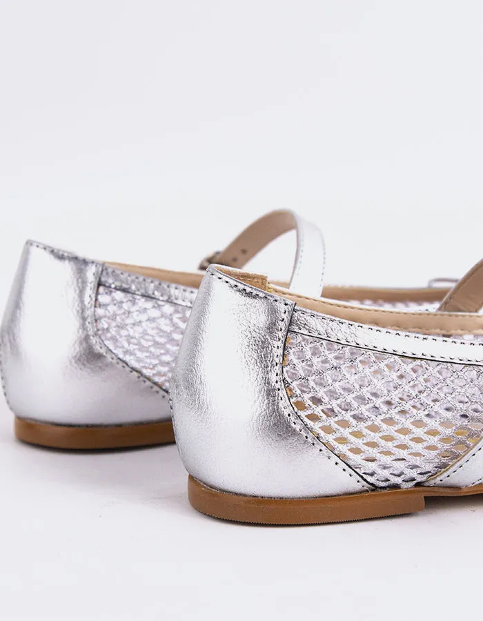 Starflower Silver Leather