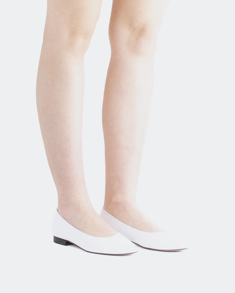 Taipo White Leather