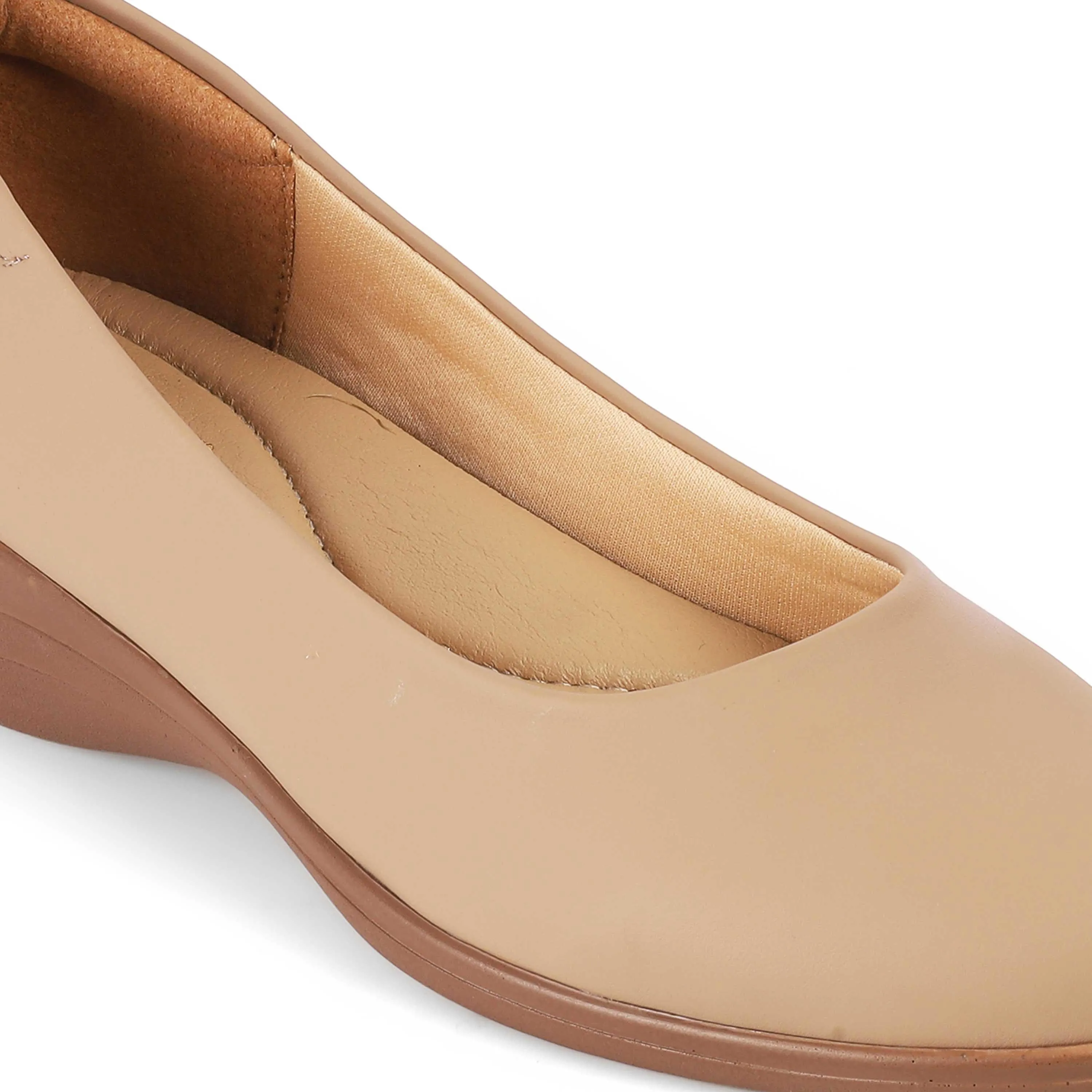 Tresmode Vallersso Camel Women's Casual Wedge Ballerinas