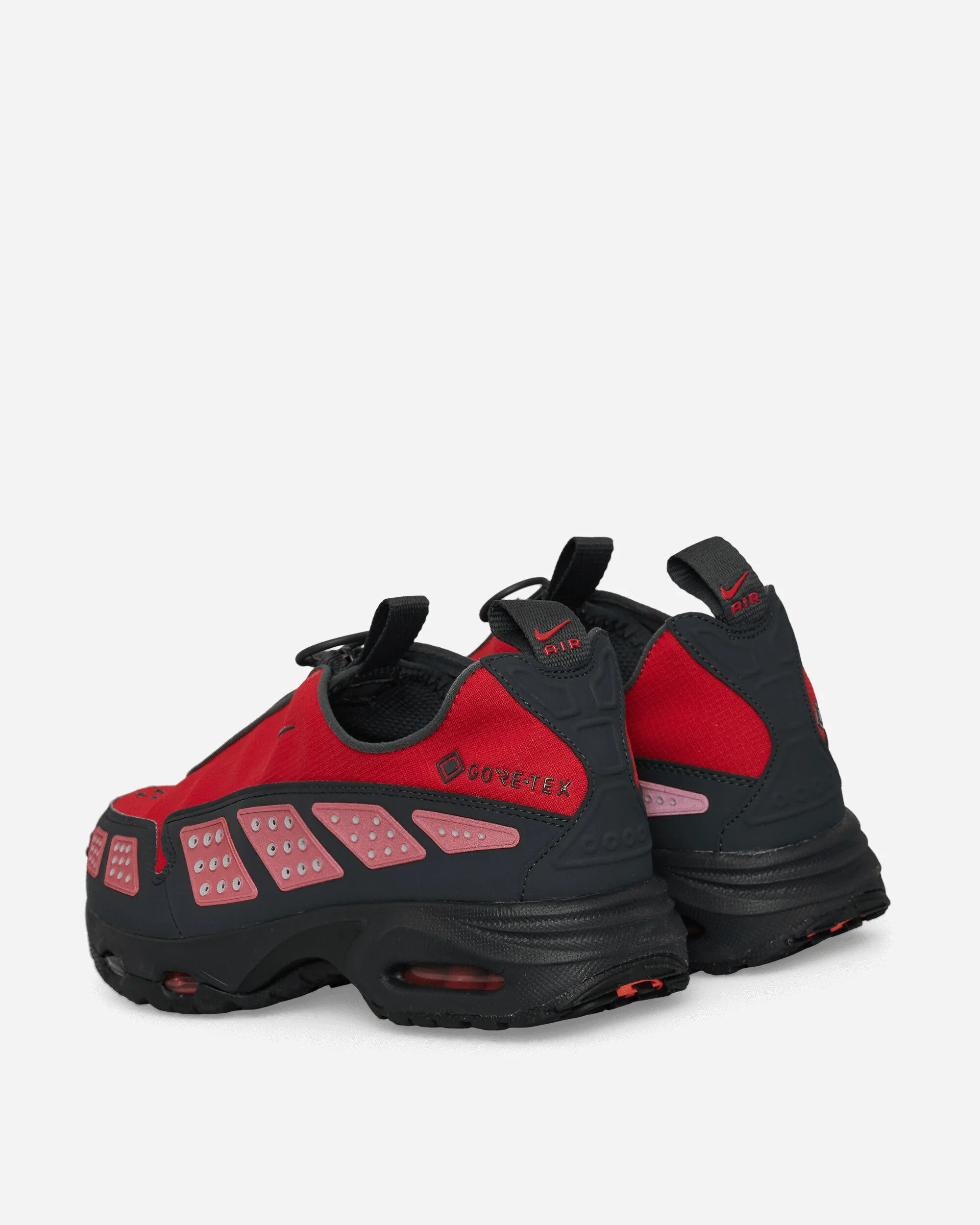 Women's Air Max SNDR GORE-TEX Sneakers Fire Red / Dark Smoke Grey
