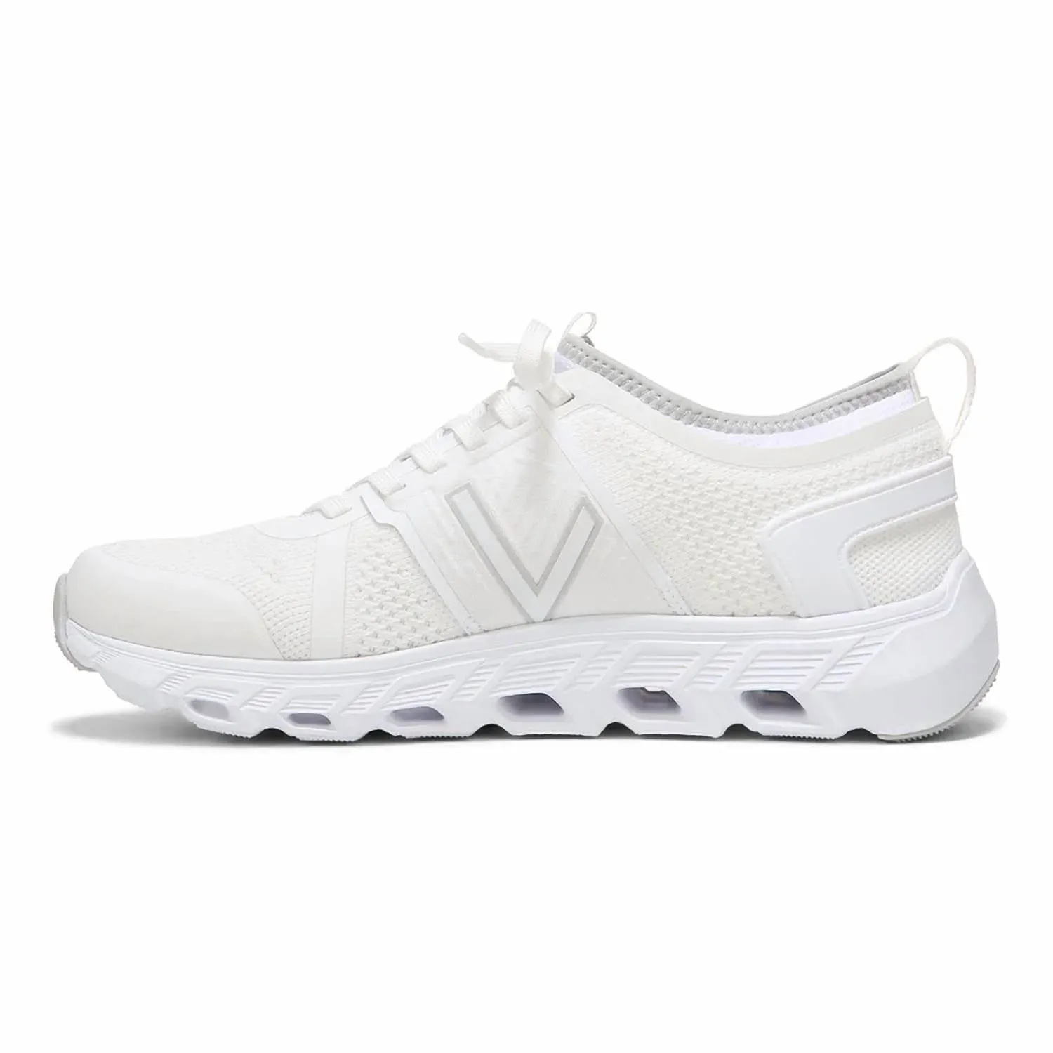 Women's Captivate Shoes In White