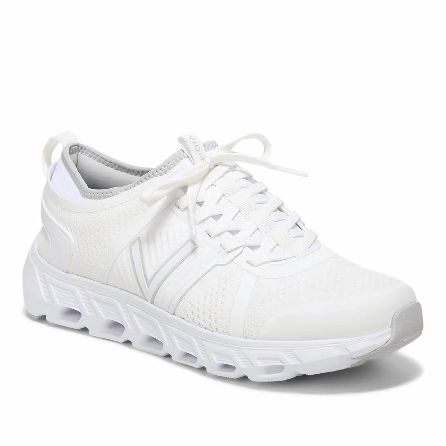 Women's Captivate Shoes In White
