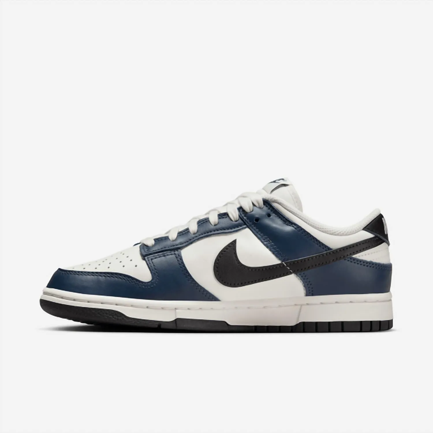 Women's Dunk Low Sneaker In Armory Navy/black-Sail