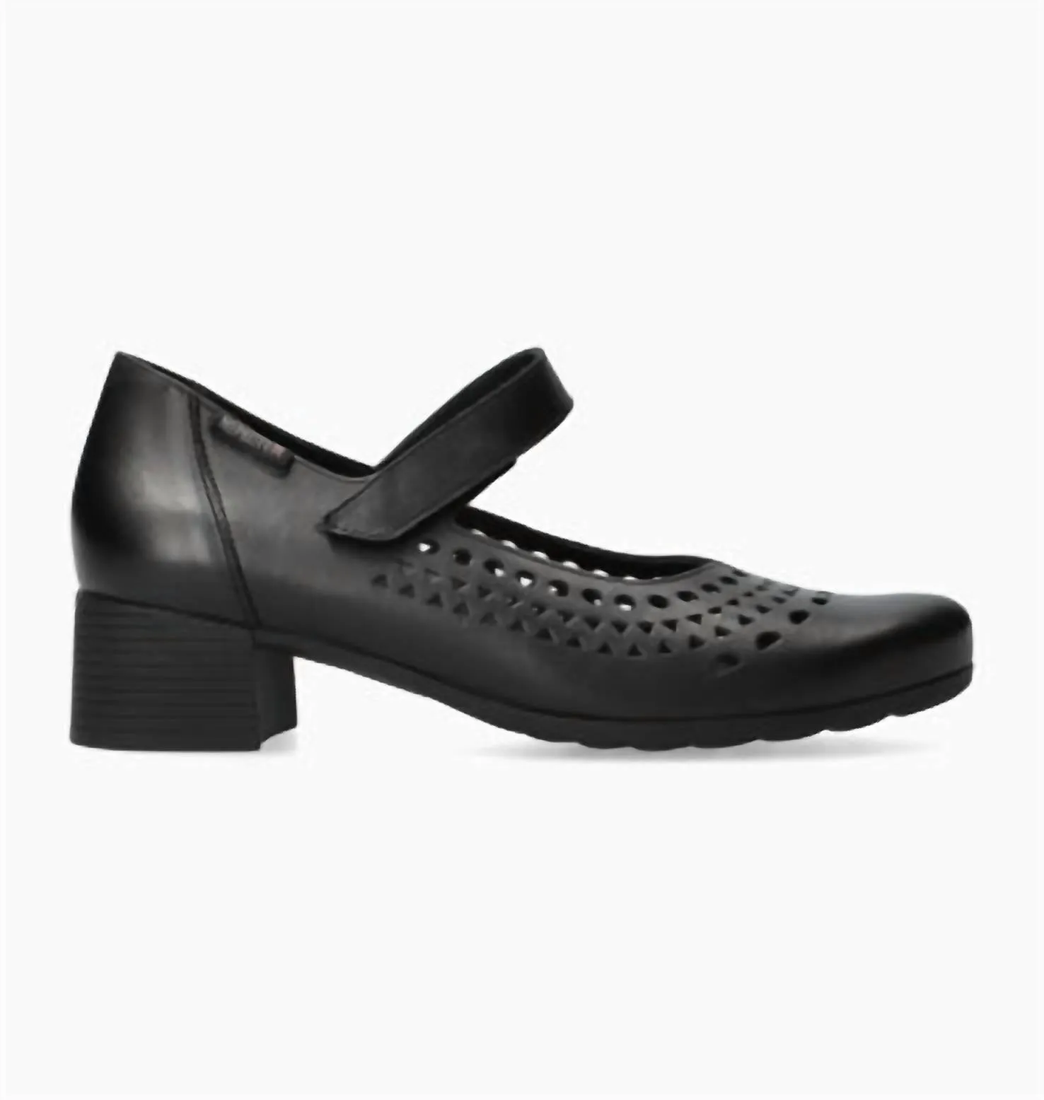 Women's Gilia Hand Made Mary Jane Pumps In Black