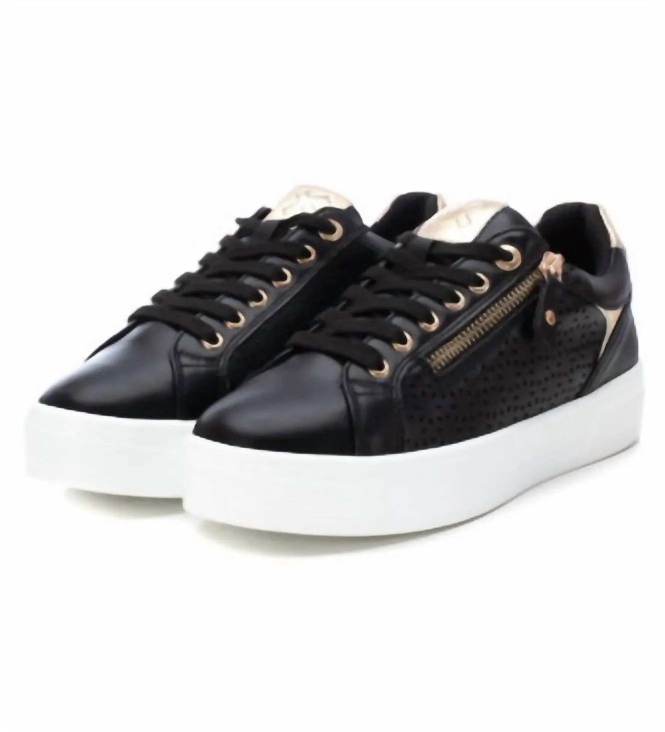 Women's Leather Sneakers In Black