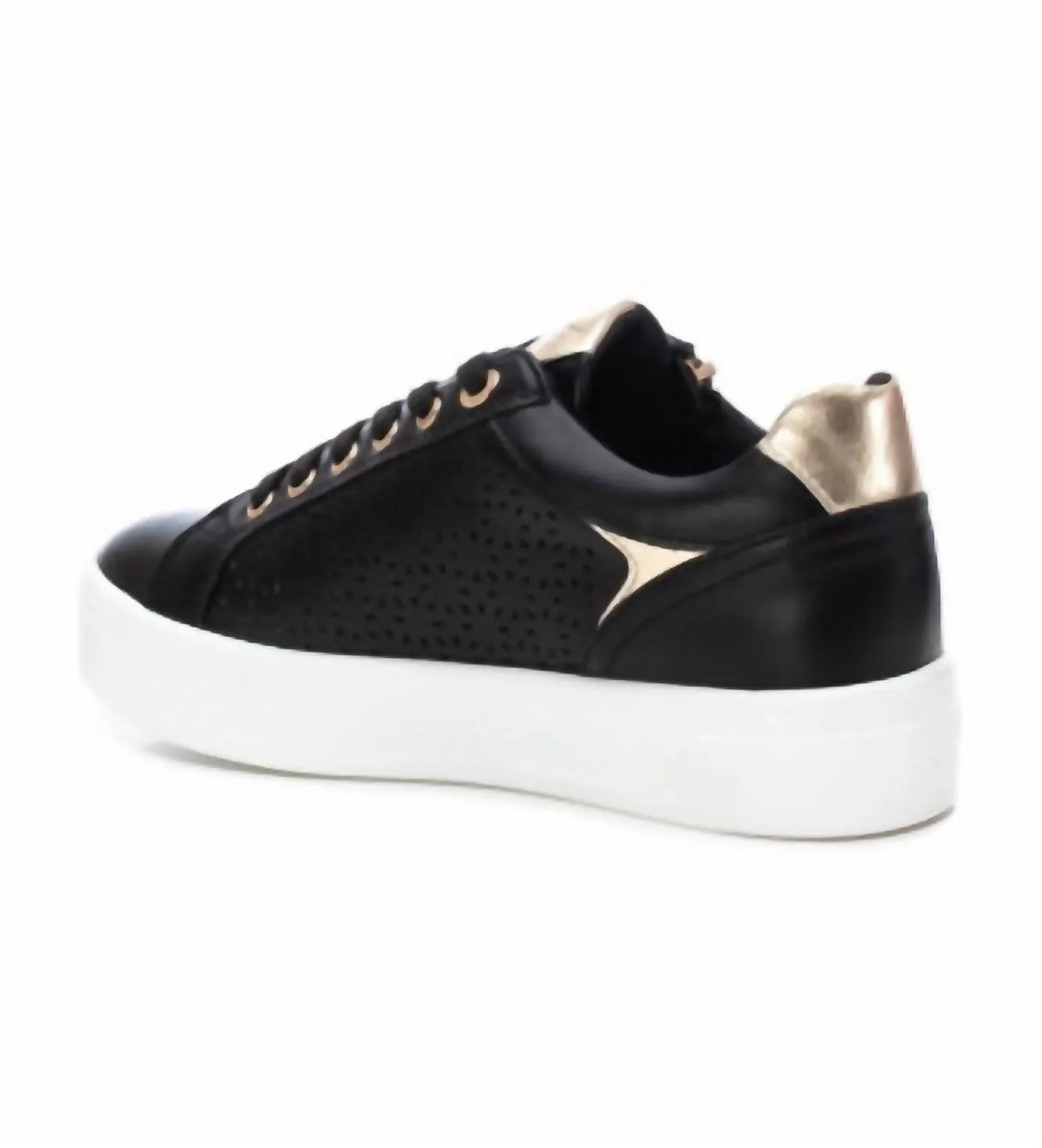 Women's Leather Sneakers In Black