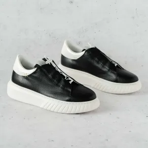 Women's Libi Sneaker In Black/white