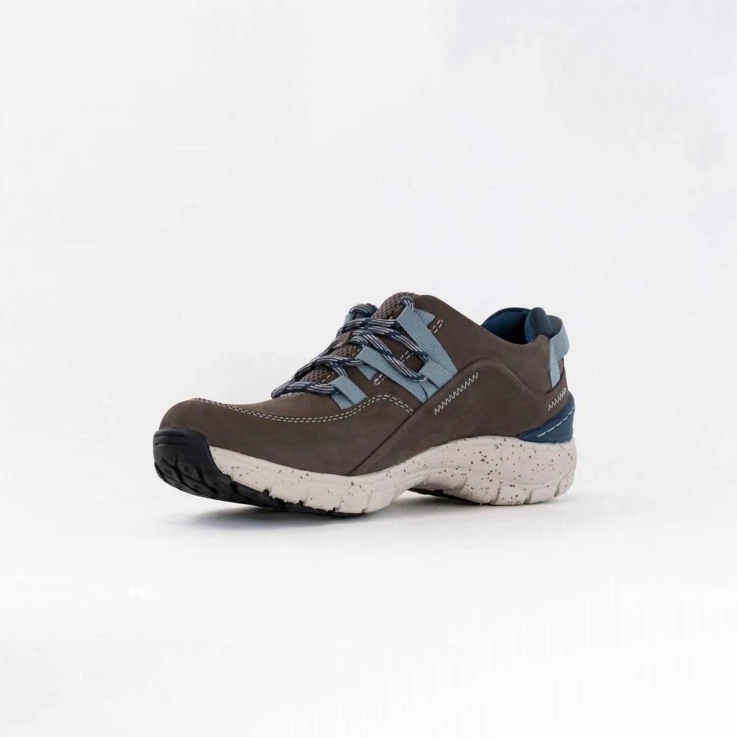 Women's Wave Range Waterproof Senakers In Taupe Combi
