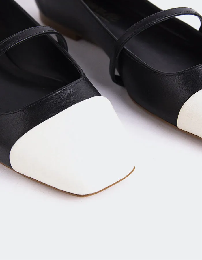 Yarrow Off Wht.Black Leather